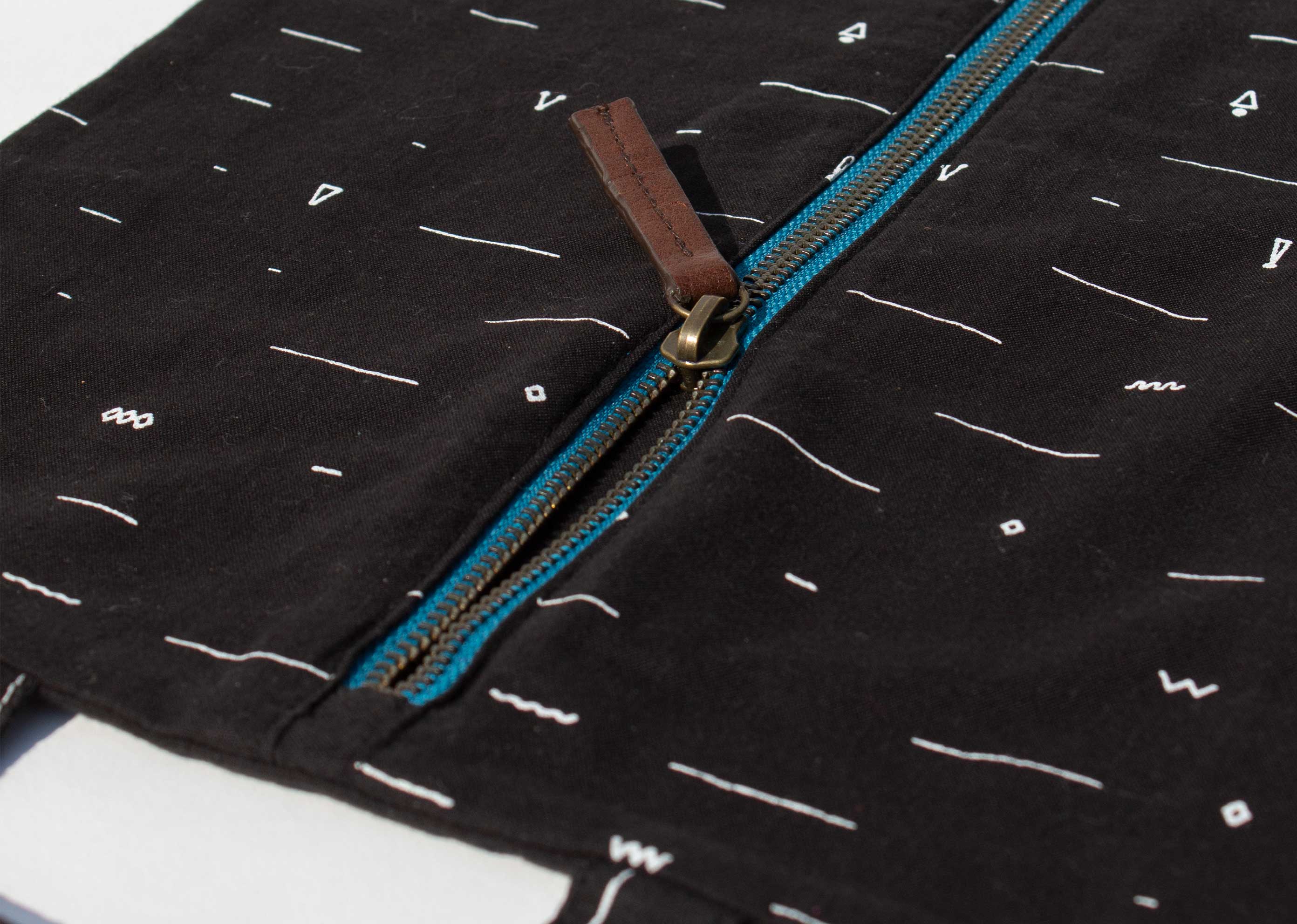Musafir Shoe Sack - Black - Image 3