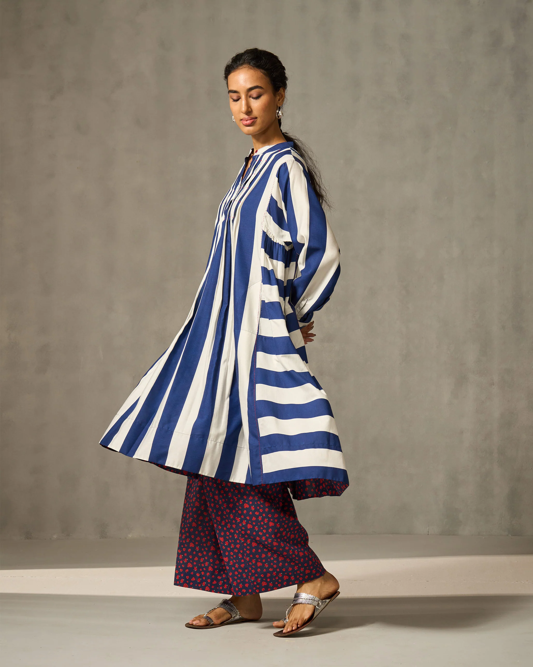 Mustafa Kurta - Navy & Ivory Print - Image 6