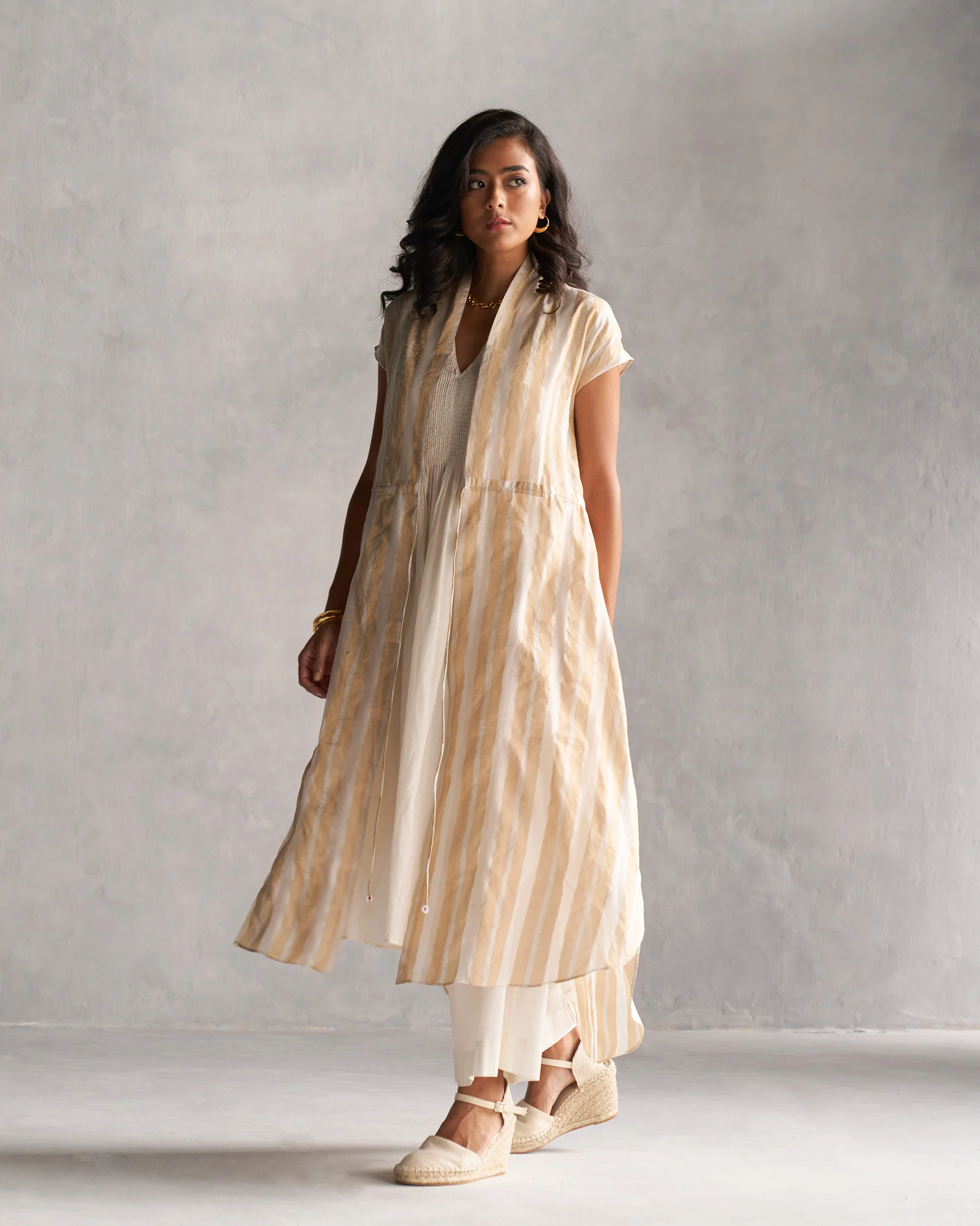 Myra Overlay - Gold & Ivory - Image 6