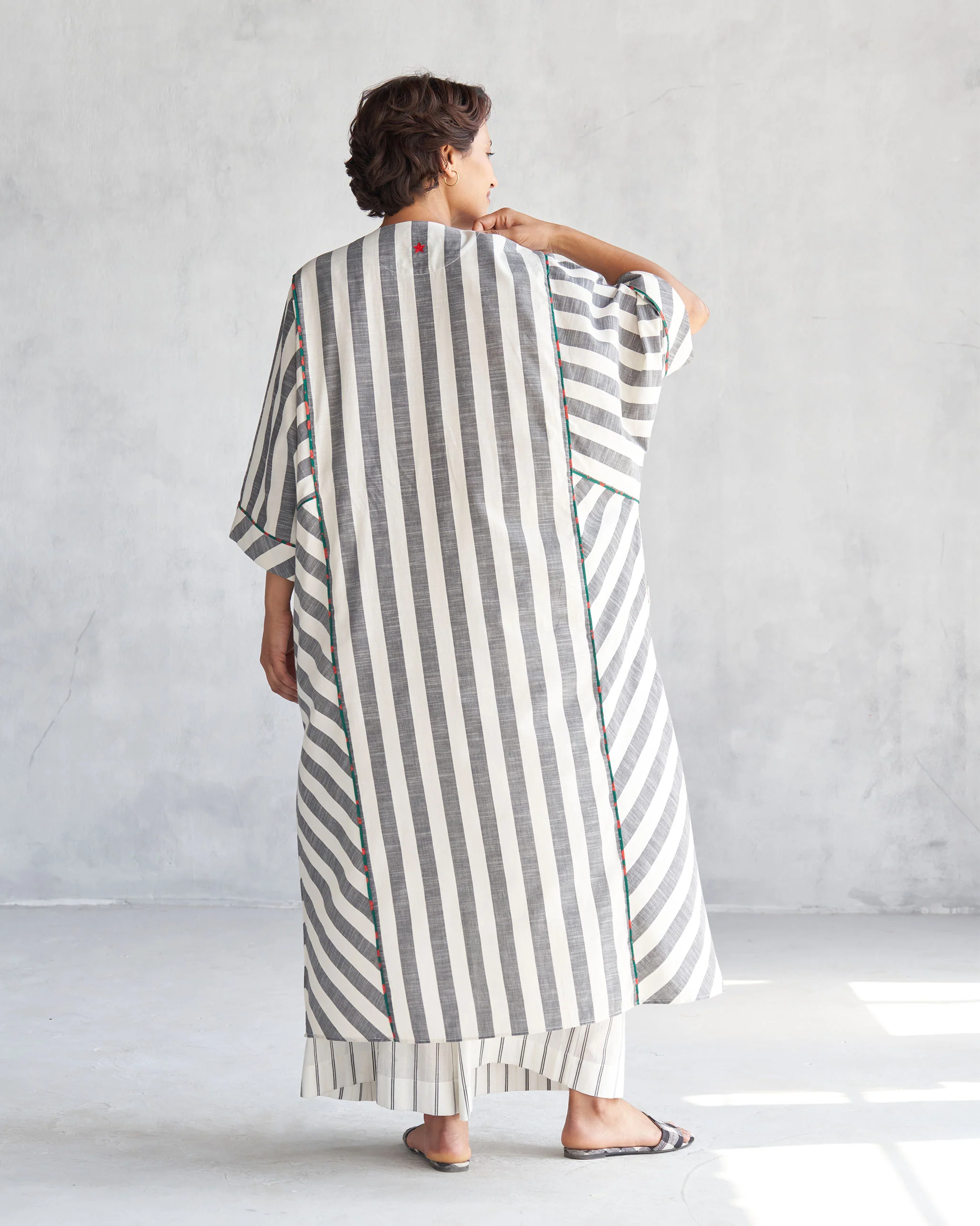 Namah Kaftan - Black & Ivory - Image 6