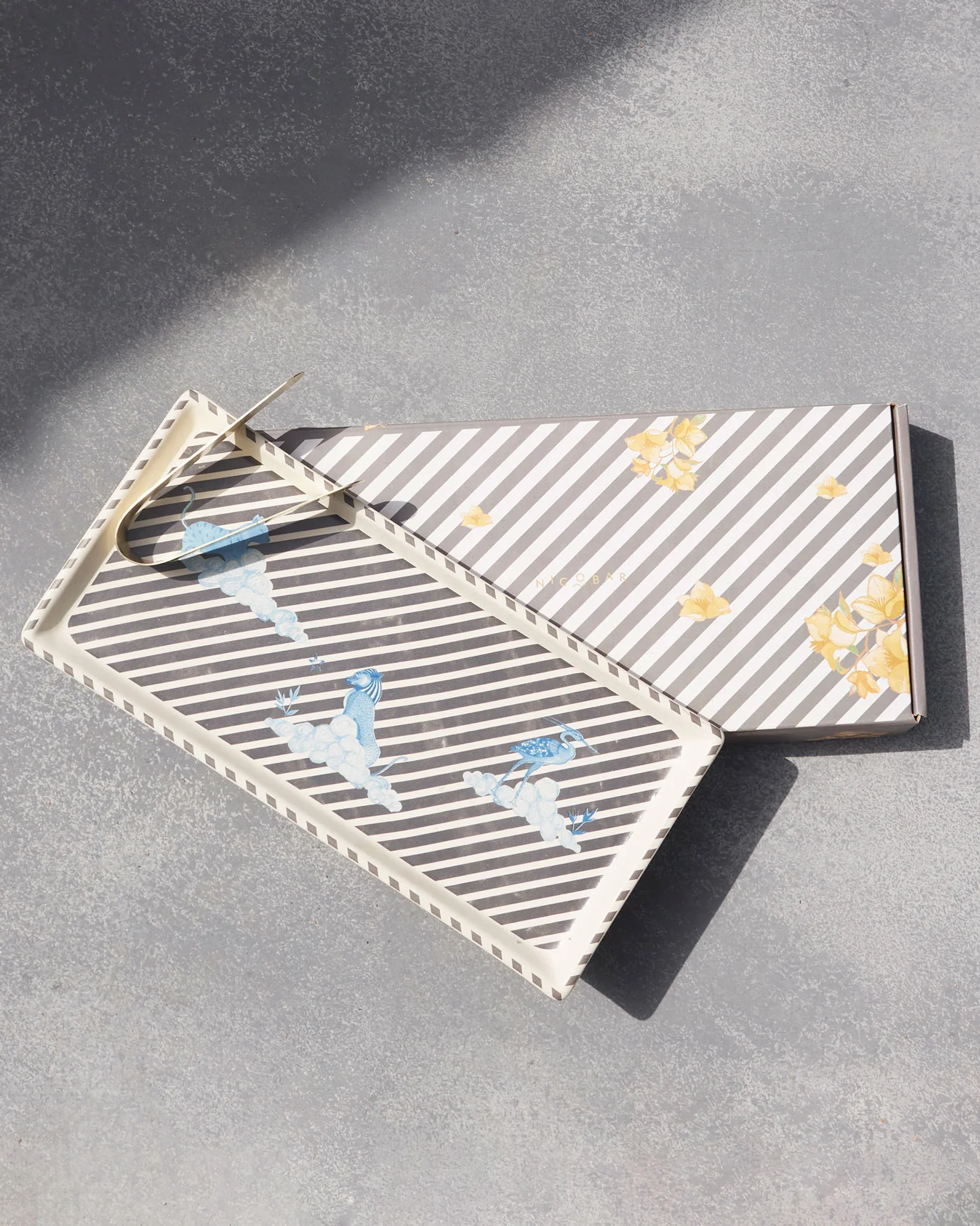 Namtso Cookie Tray & Tong - Image 3