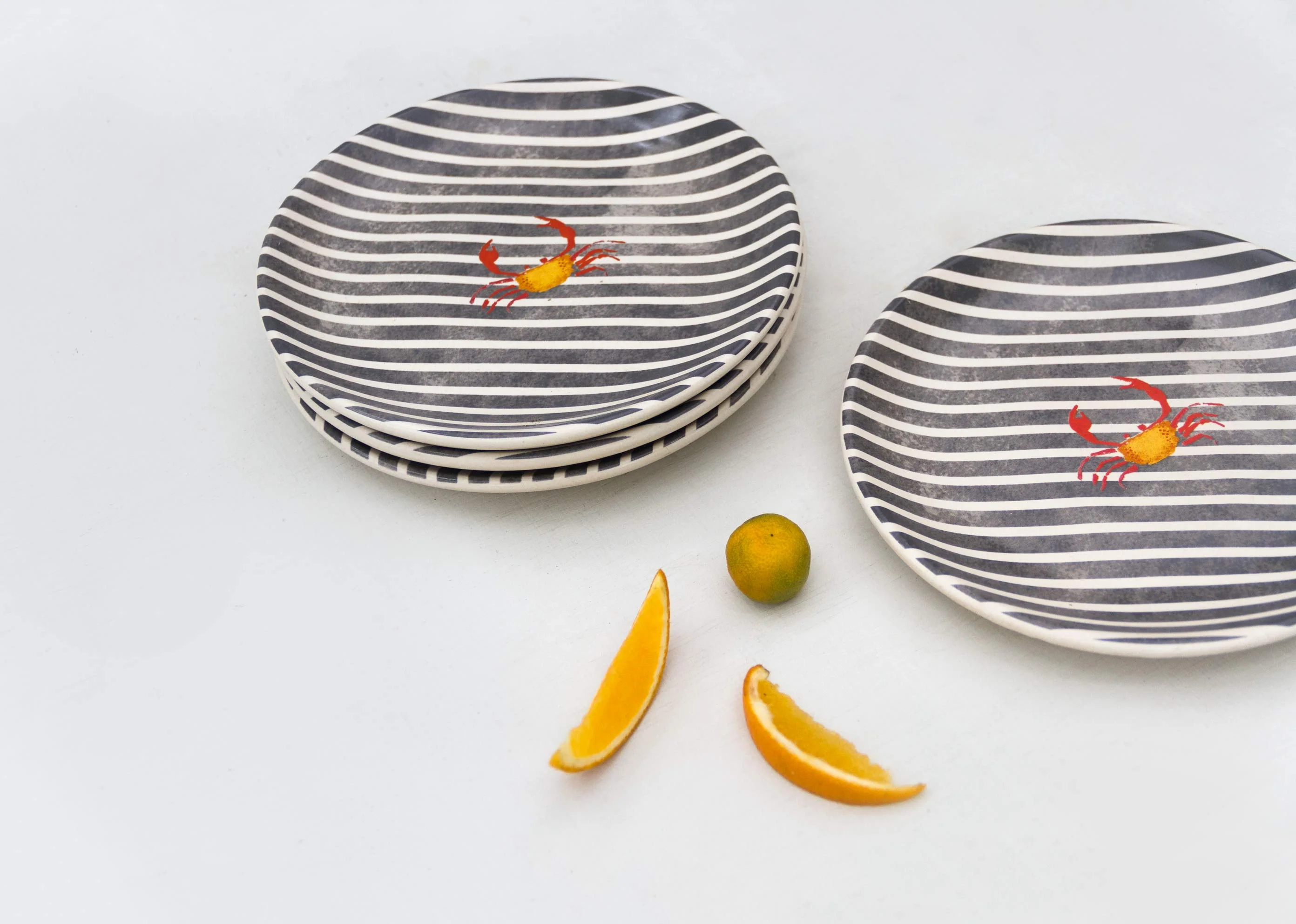 Nancowry Crab Quarter Plate - Multi - Image 3