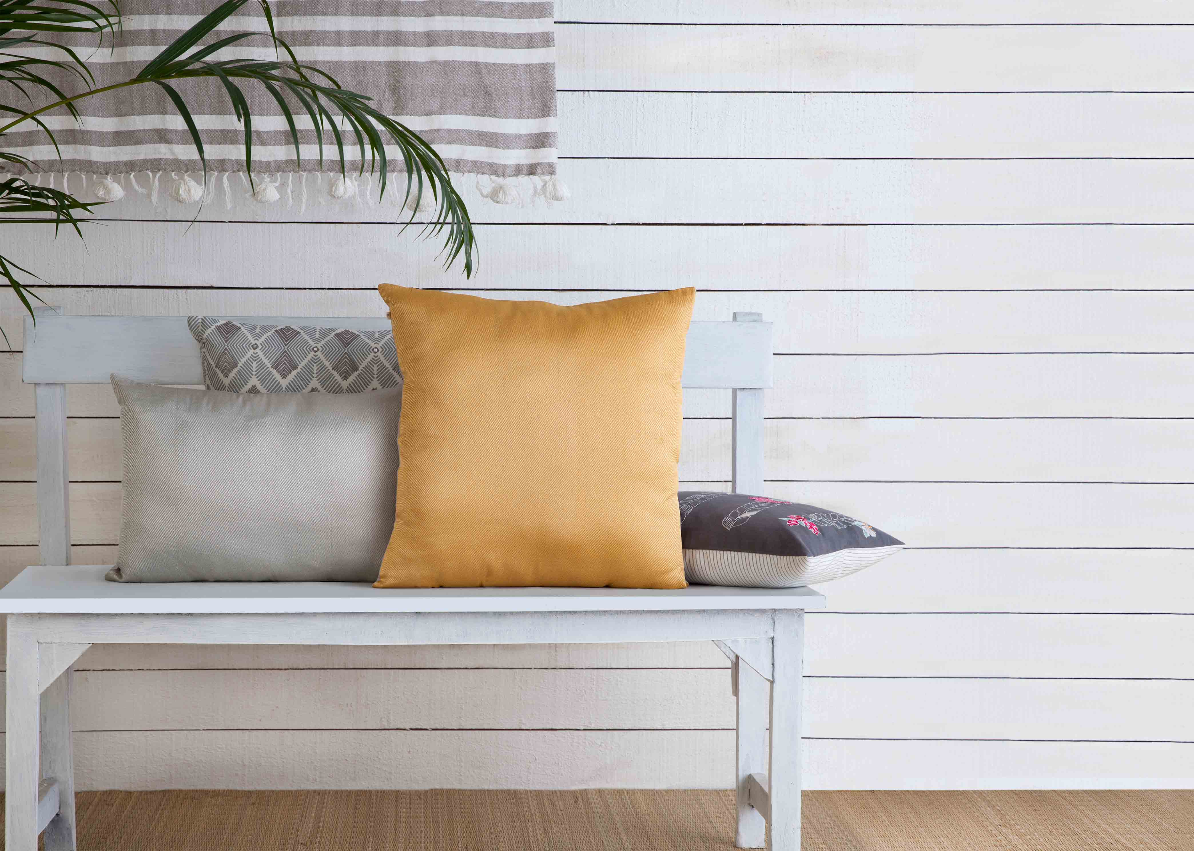 Nayra Banarasi Cushion Cover - Image 3