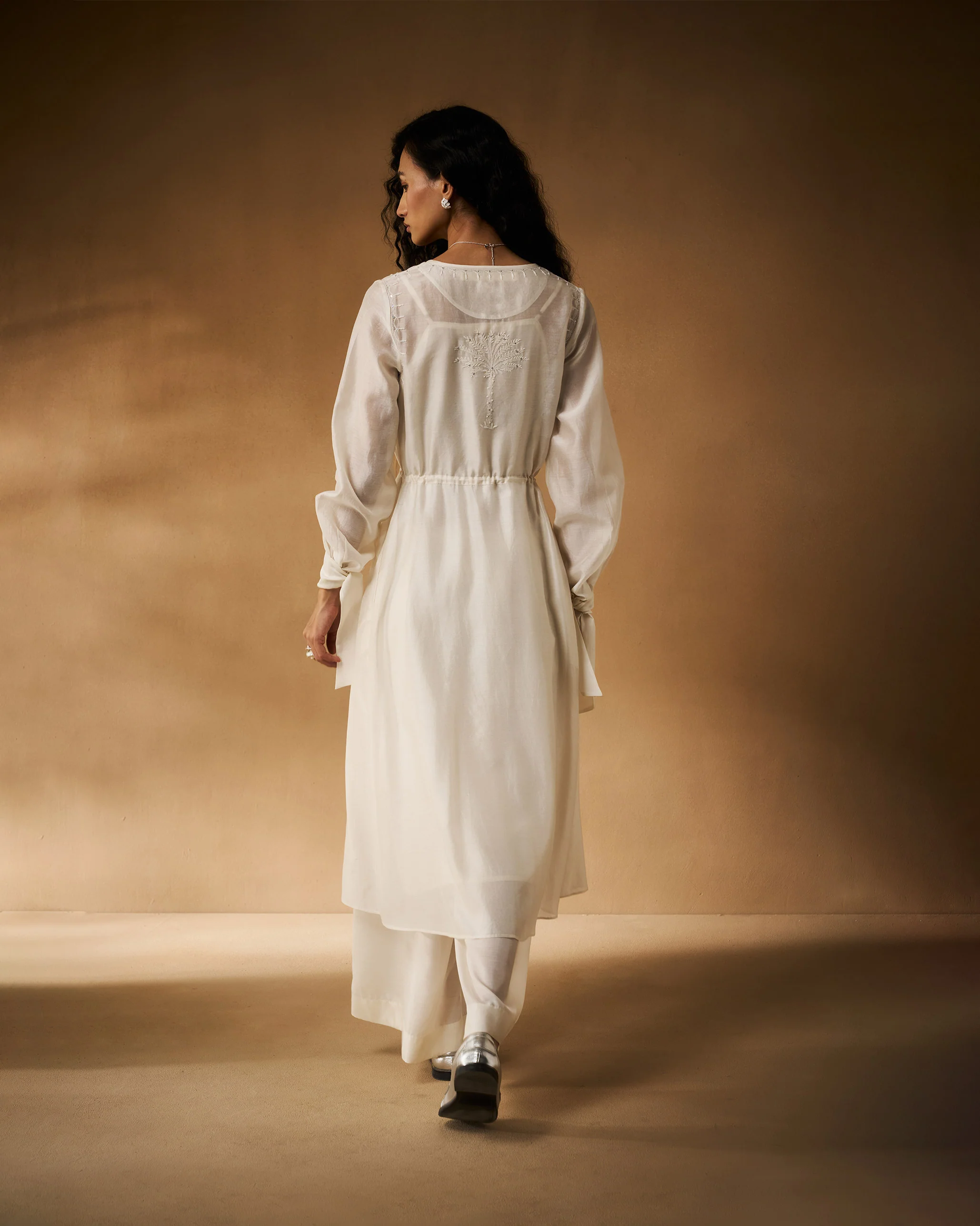 Nazaha Overlay - Ivory Chikankari - Image 6