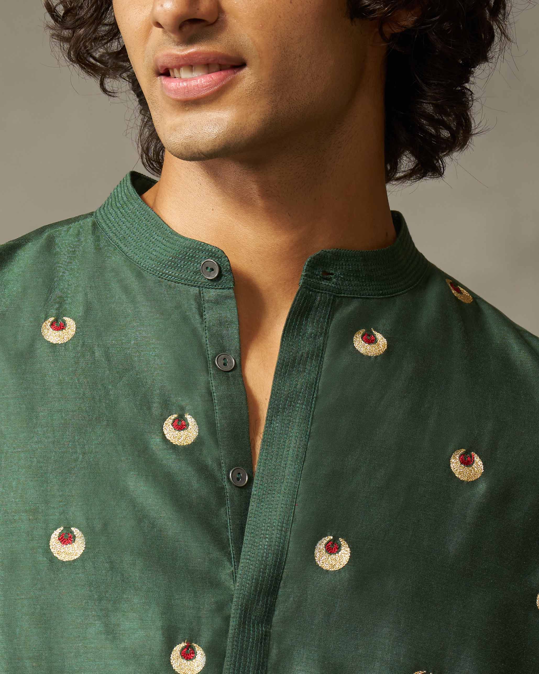 Neckband Kurta - Green Embroidery - Image 2