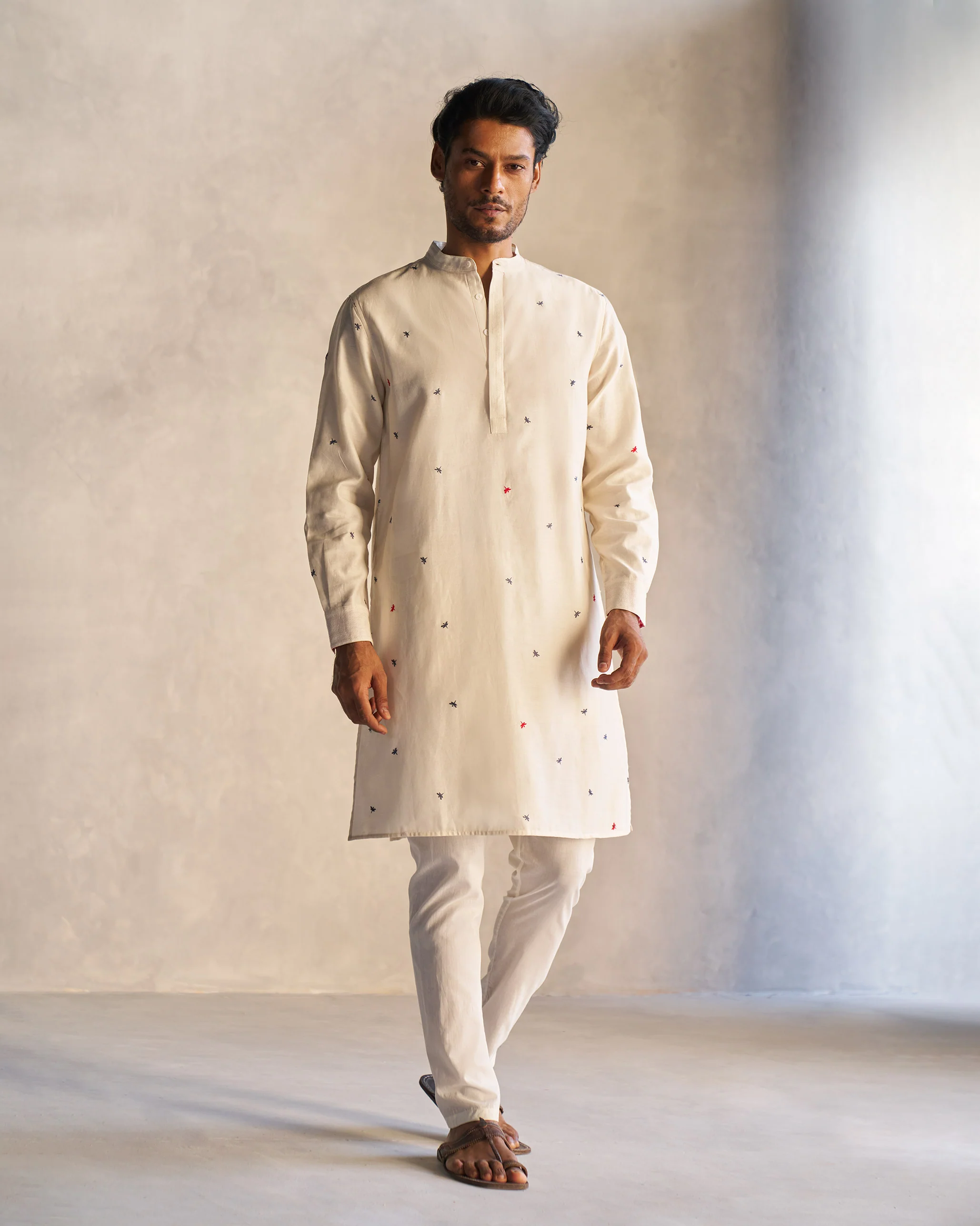 Neckband Kurta - Ivory - Image 6