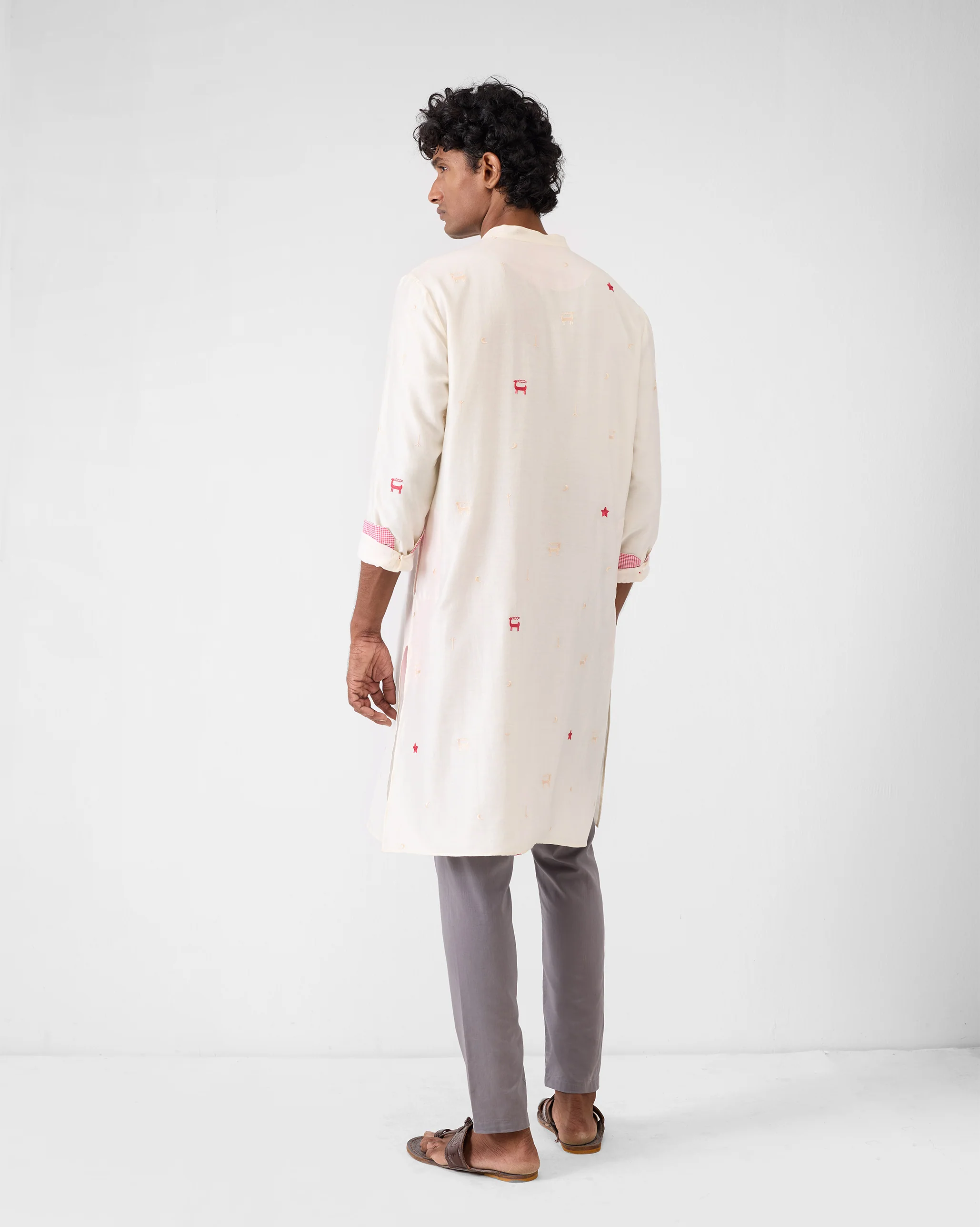 Neckband Kurta - Ivory Embroidered - Image 2