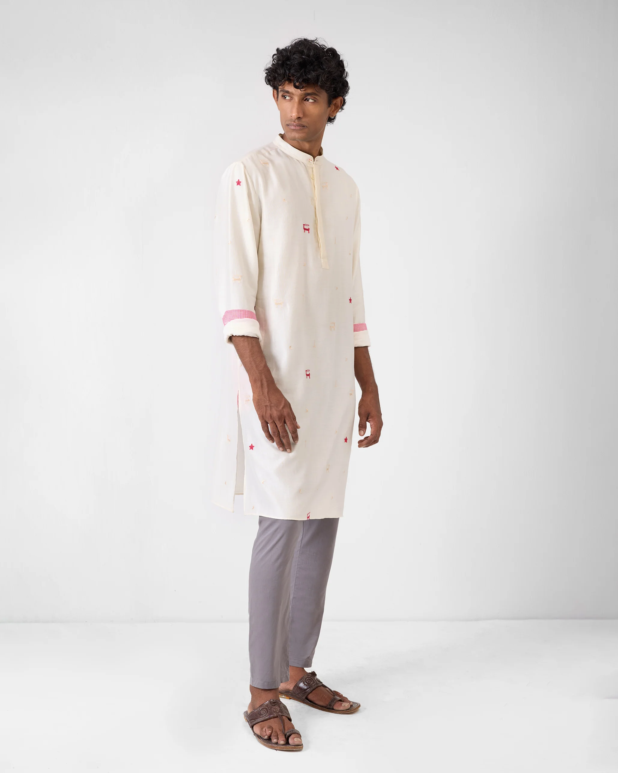Neckband Kurta - Ivory Embroidered - Image 3