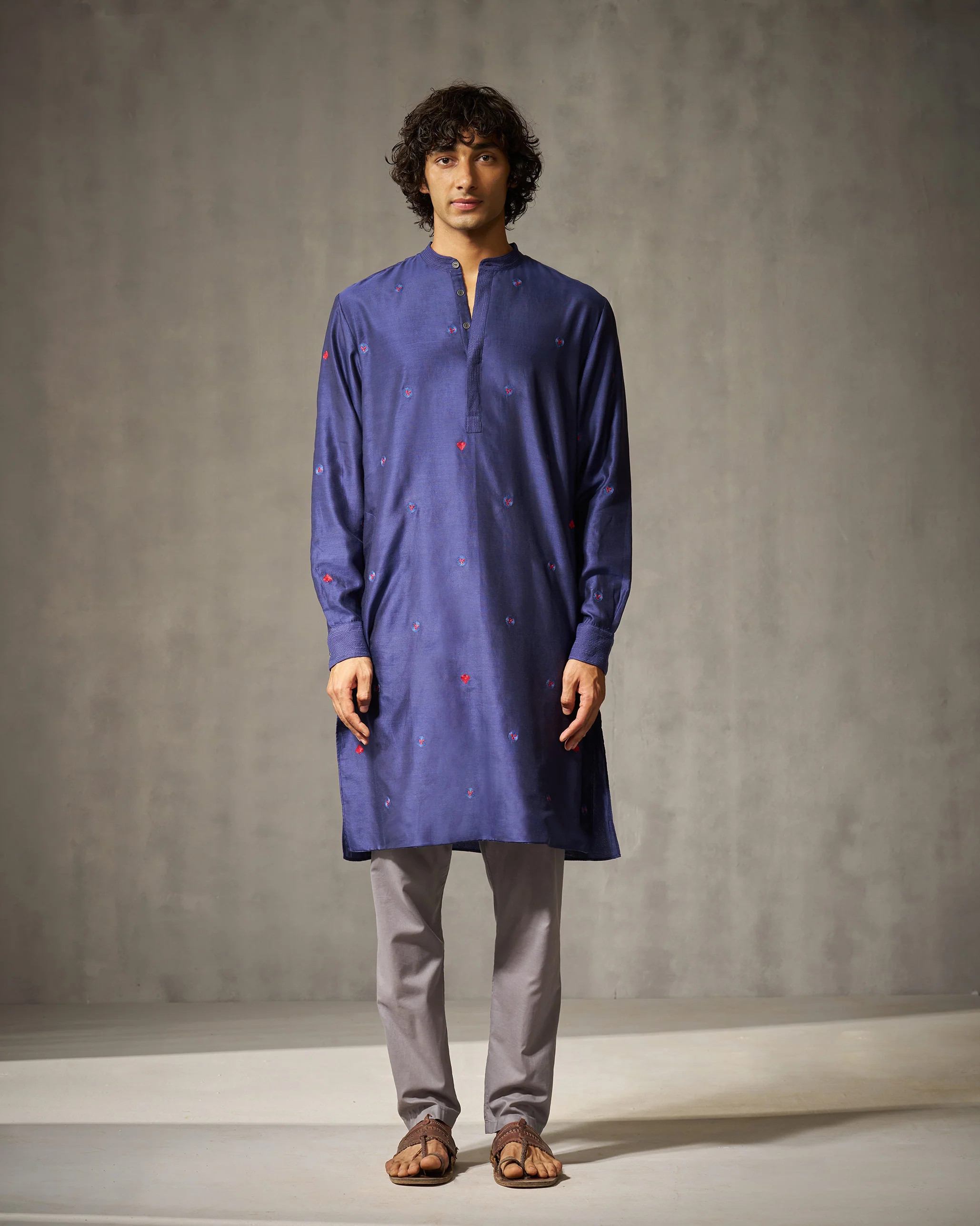 Neckband Kurta - Navy Embroidery - Image 5
