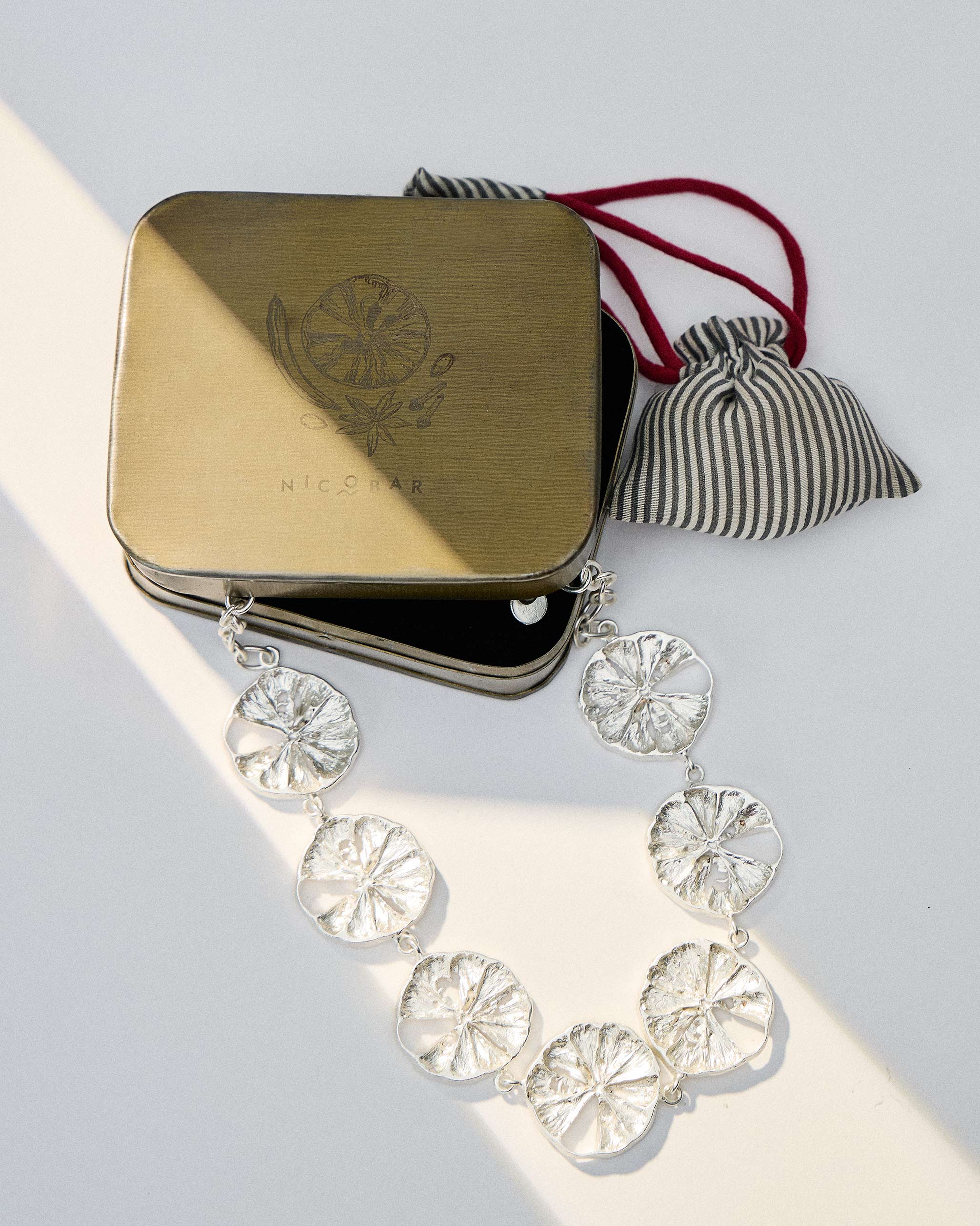 Nimbu Necklace - Silver - Image 5