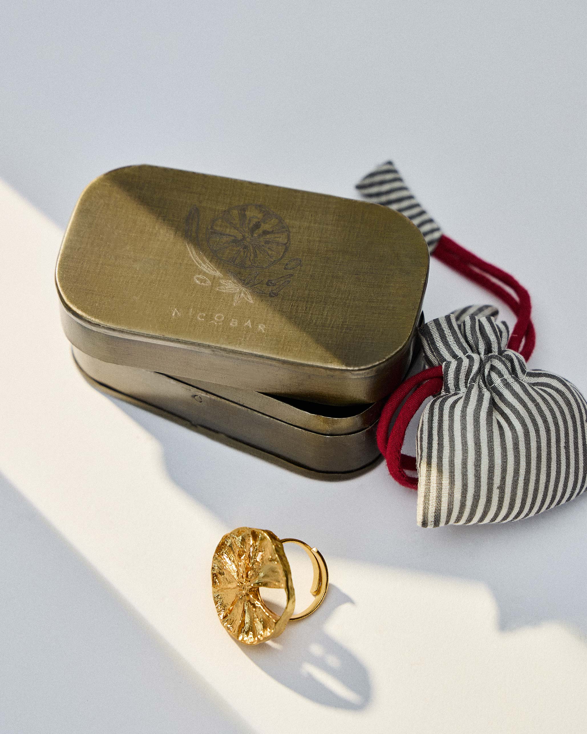 Nimbu Ring - Gold - Image 4