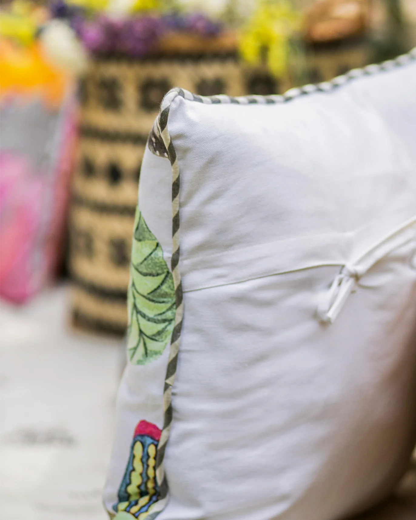 Nimbu Tota Cushion Cover - Image 2