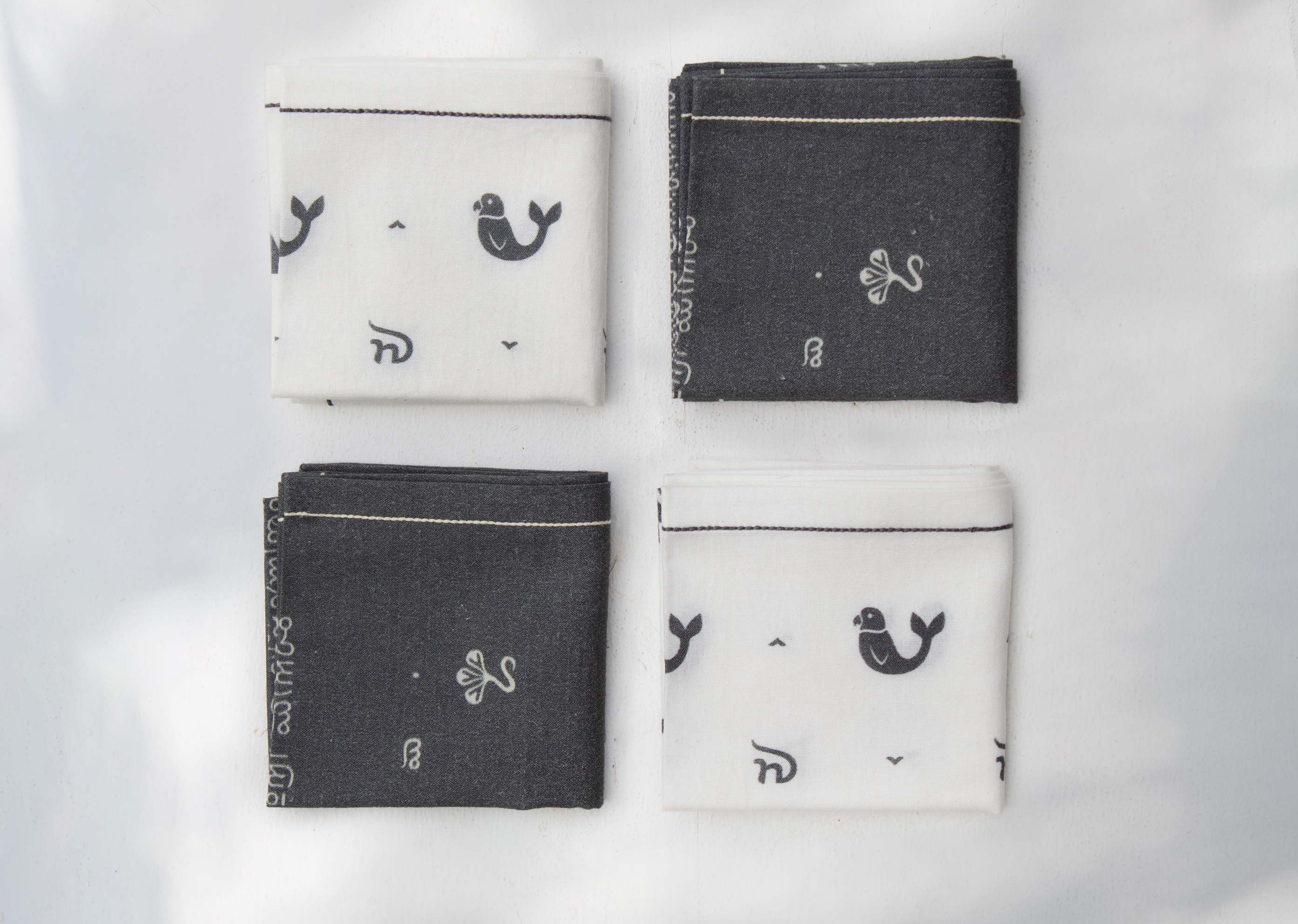 Nizara Dinner Napkins (Set of 4) - Image 3