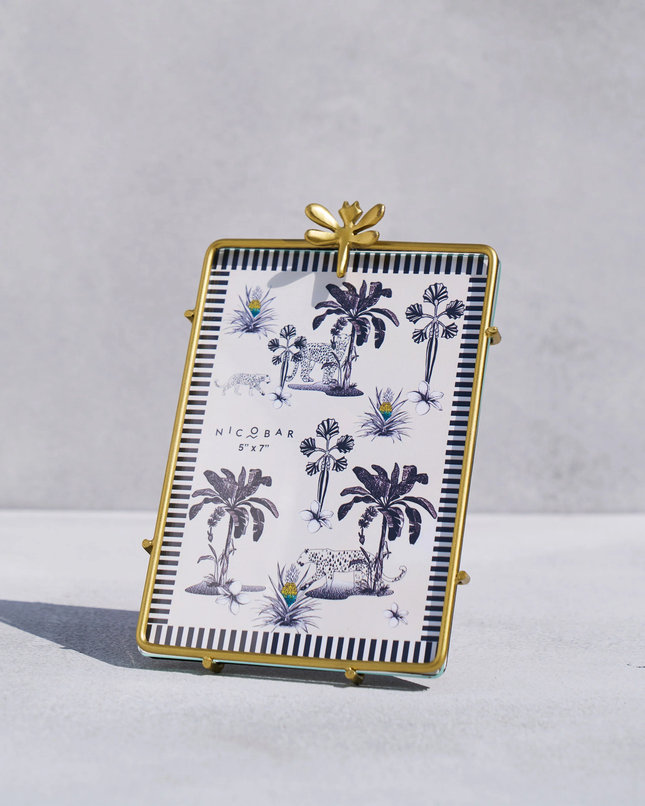 Nizara Photo Frame - Image 4