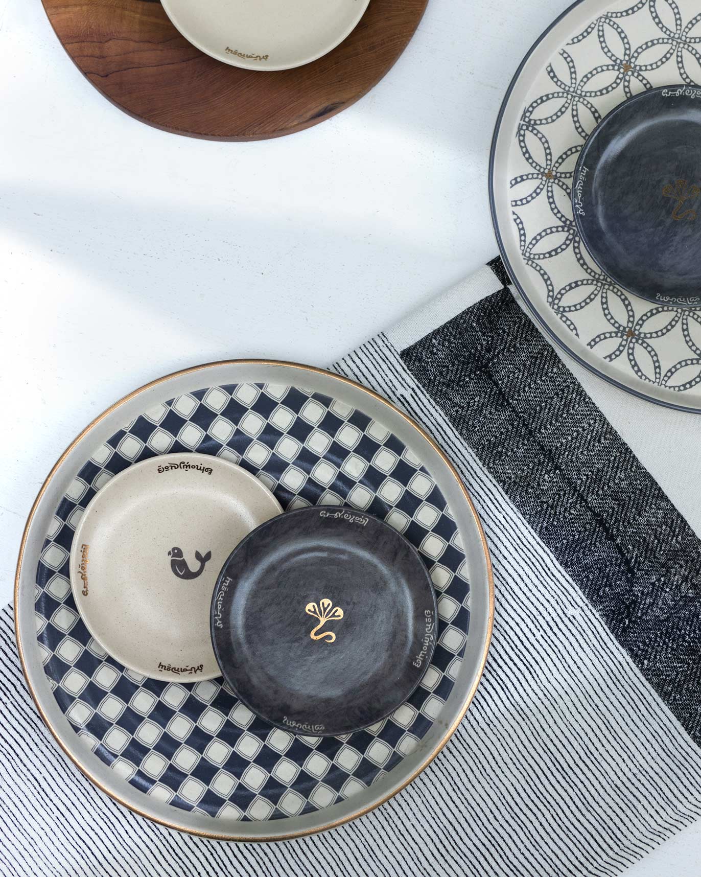 Nizara Tea Plates (Set of 4) - Image 5