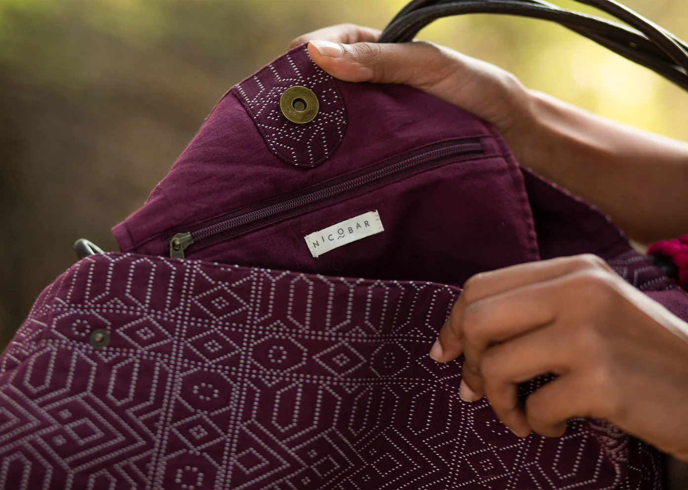 Nomad Tote - Purple - Image 3