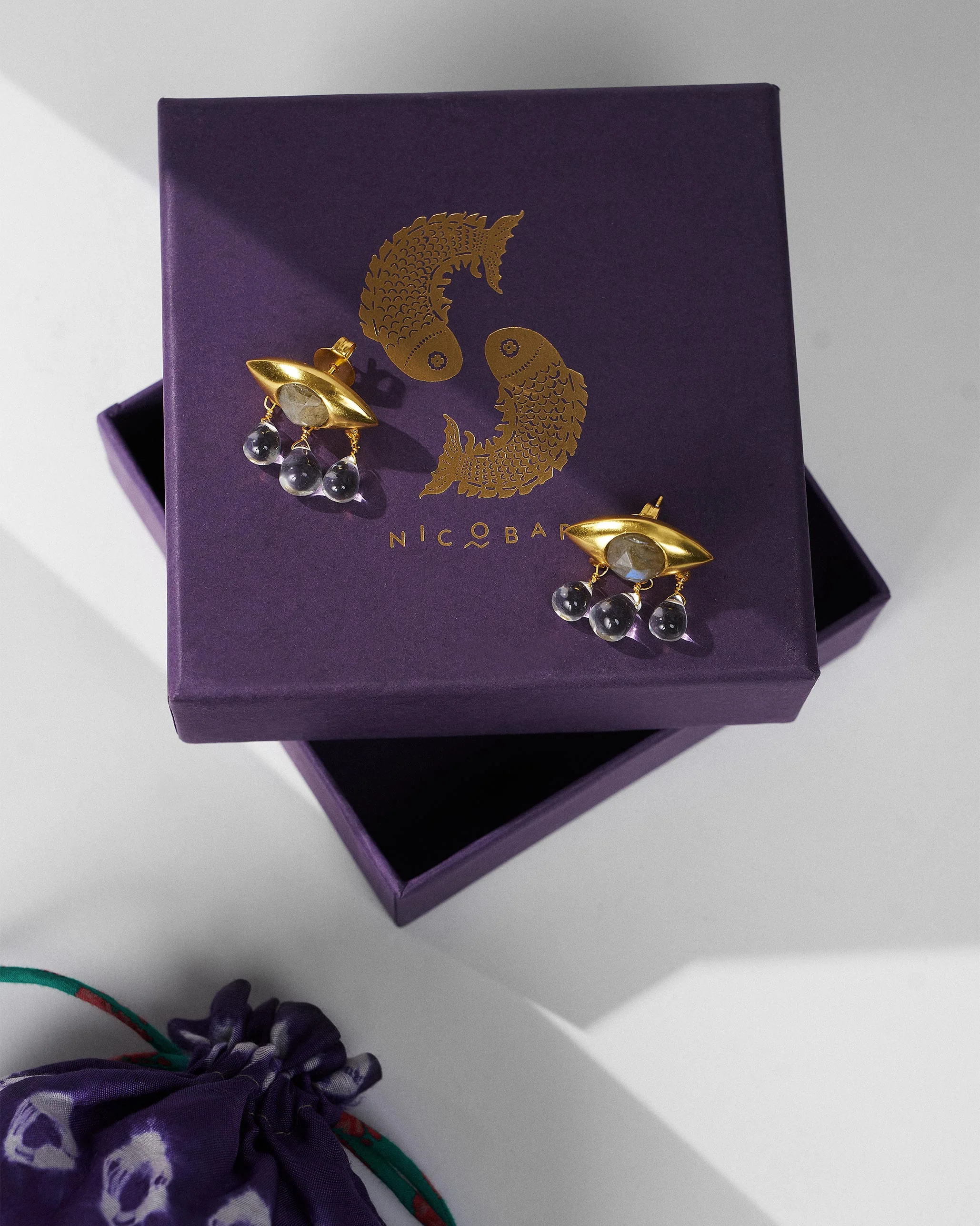 Noor Earrings - Gold - Image 4