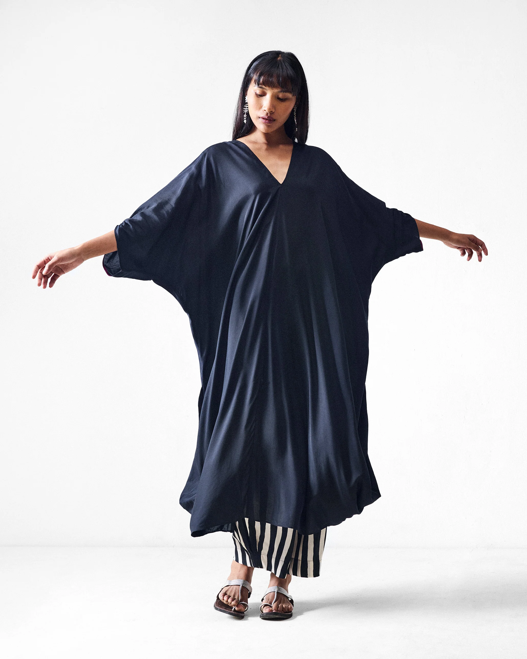 Nova Kurta - Black - Image 8
