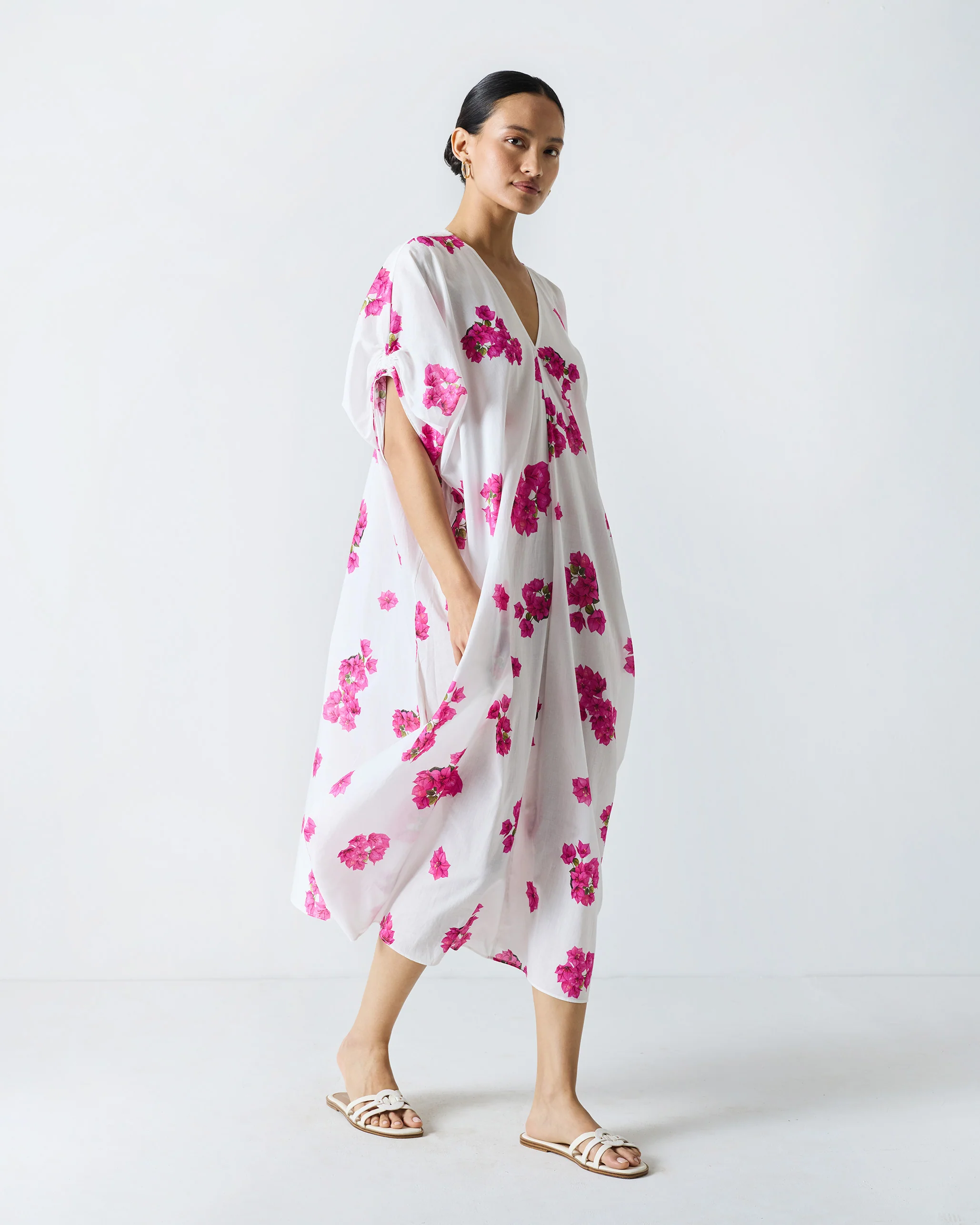 Nova Kurta - White & Fuchsia Print - Image 3