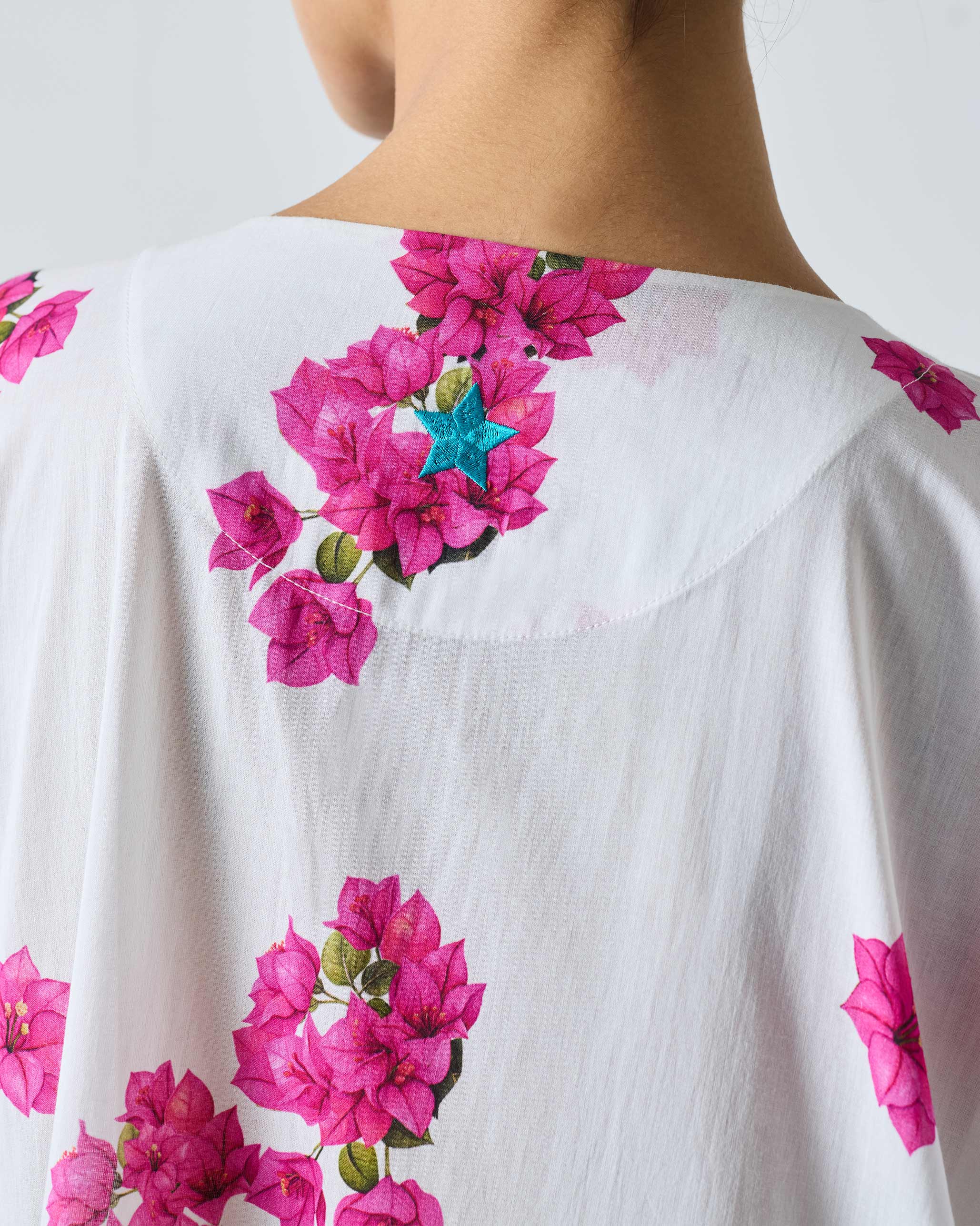 Nova Kurta - White & Fuchsia Print - Image 5
