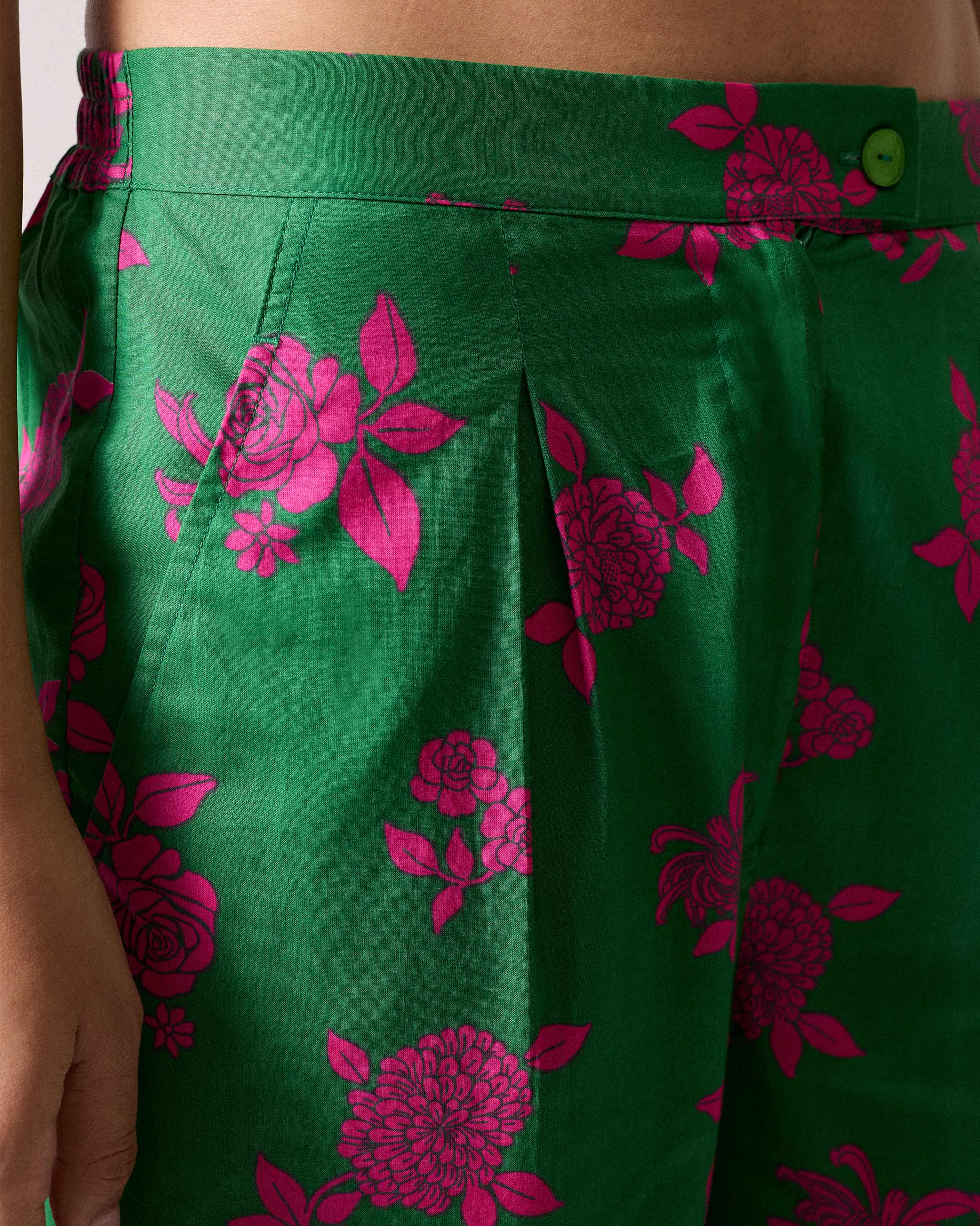Novel Narrow Pants - Green Printed - Image 3