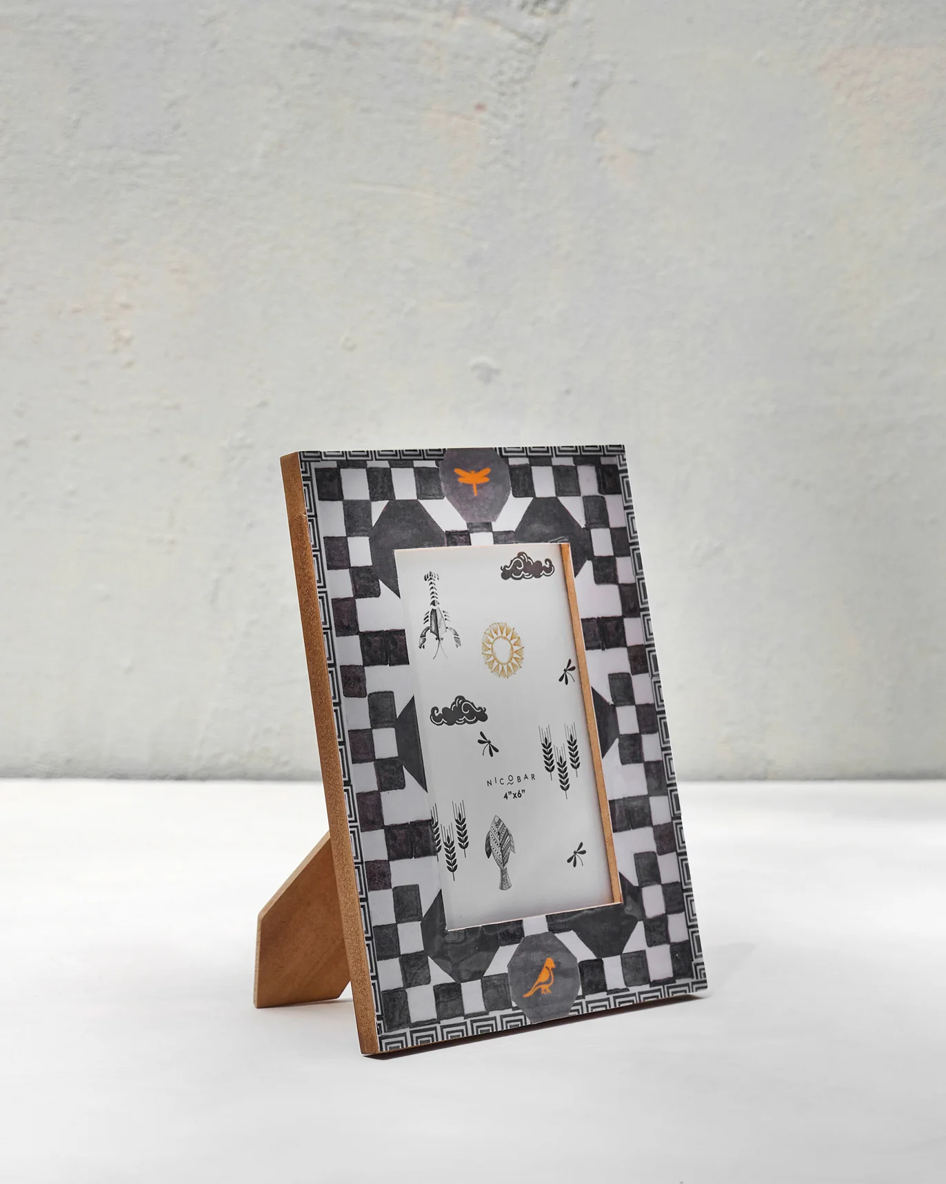Nusa Photo Frame - Image 3