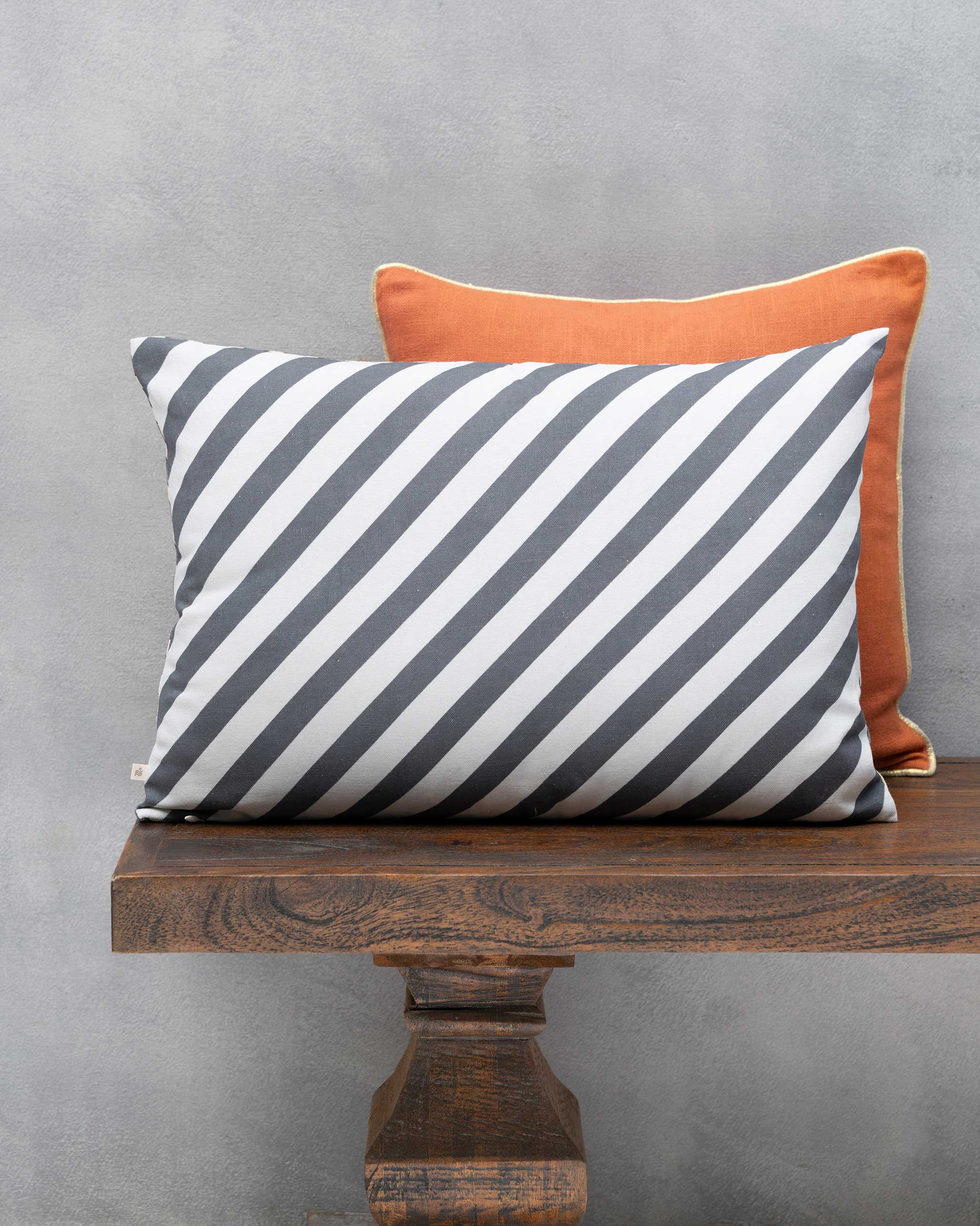 Oasis Cushion Cover - Image 5