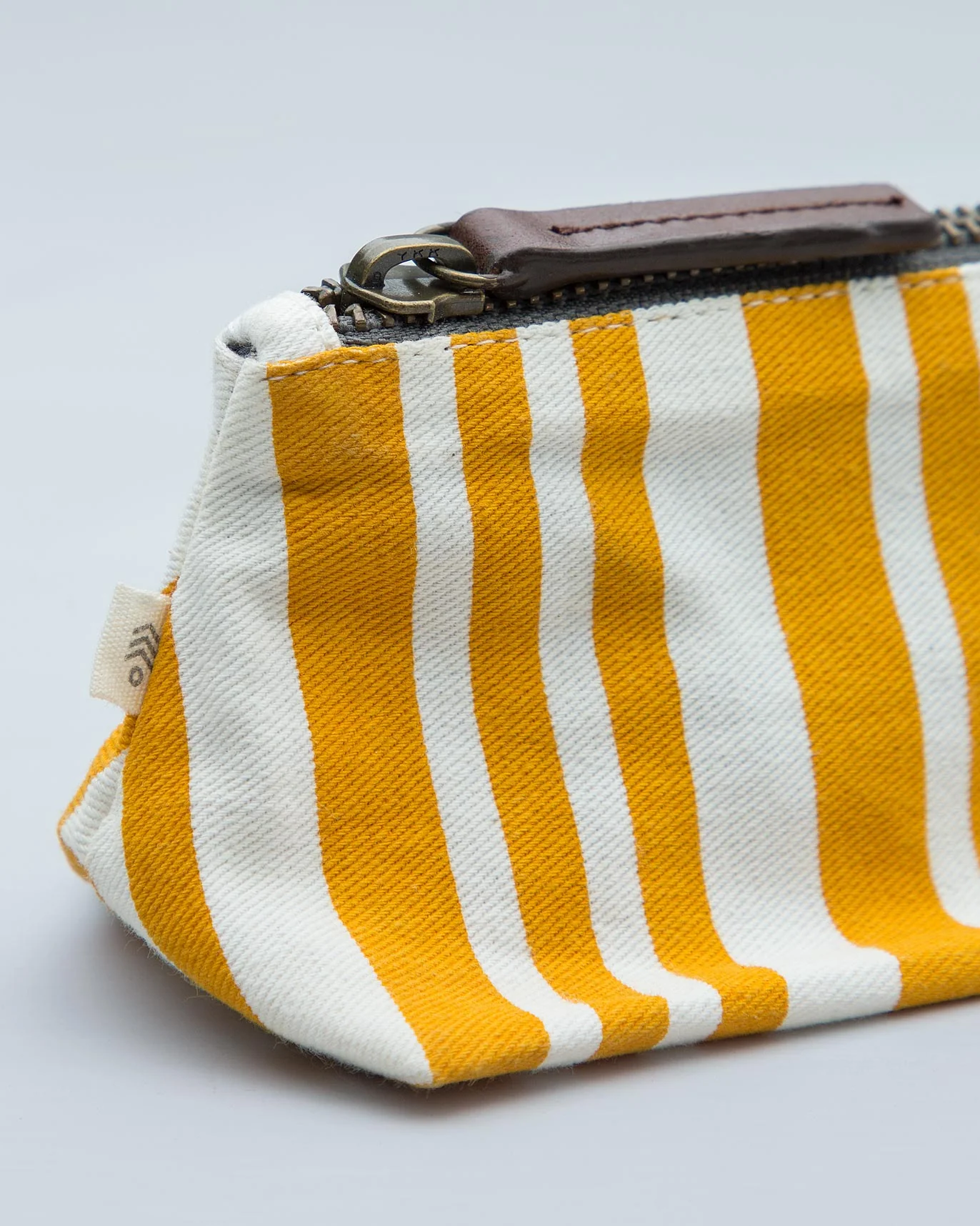 Oasis Make-up Pouch - Image 2