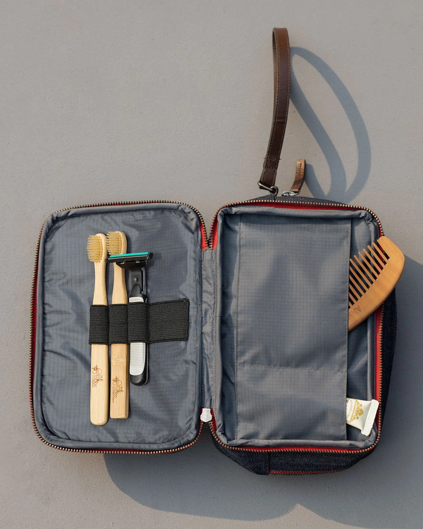 Oasis Toilet Case - Denim - Image 5