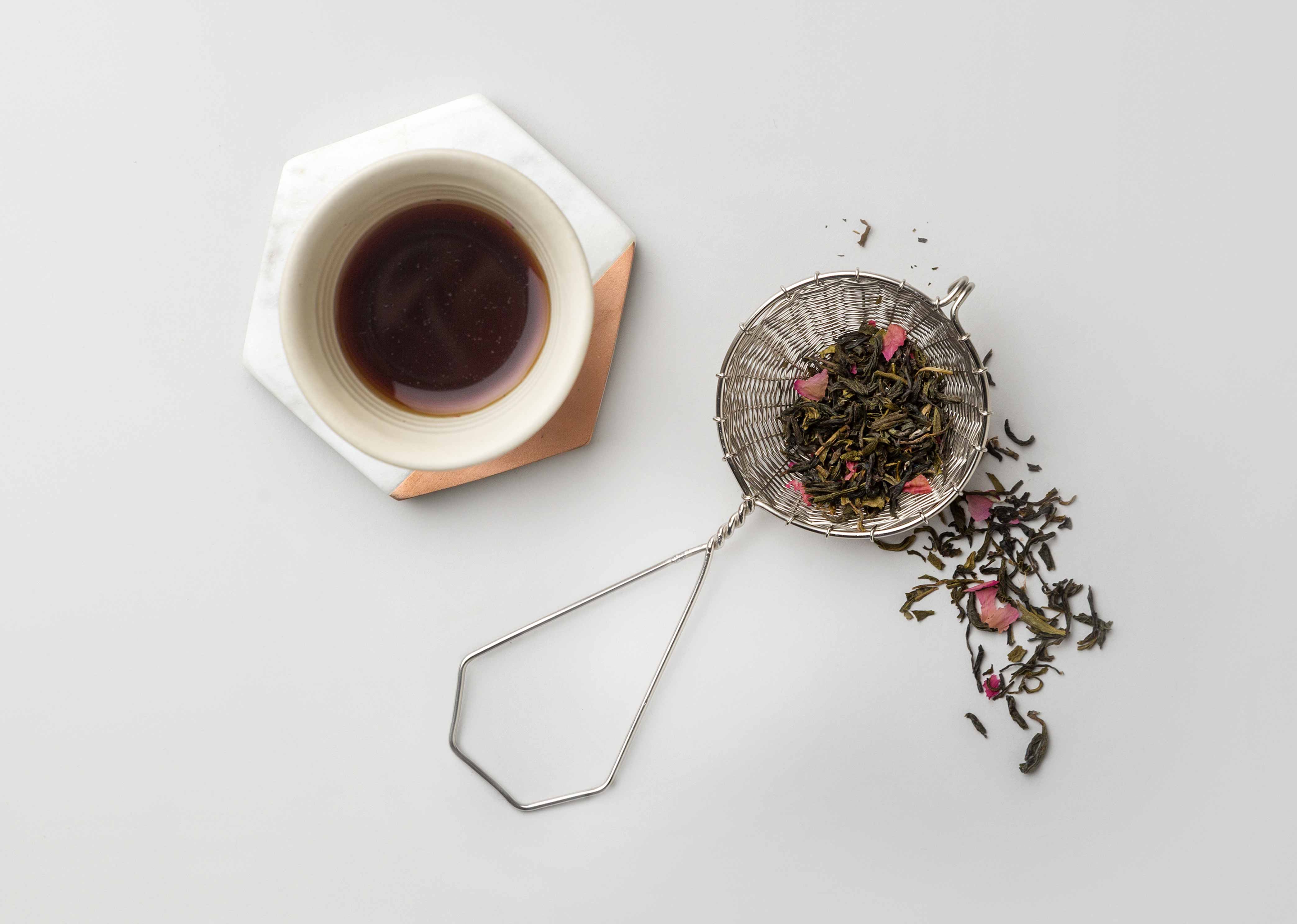 Old Charm Tea Strainer - Image 3