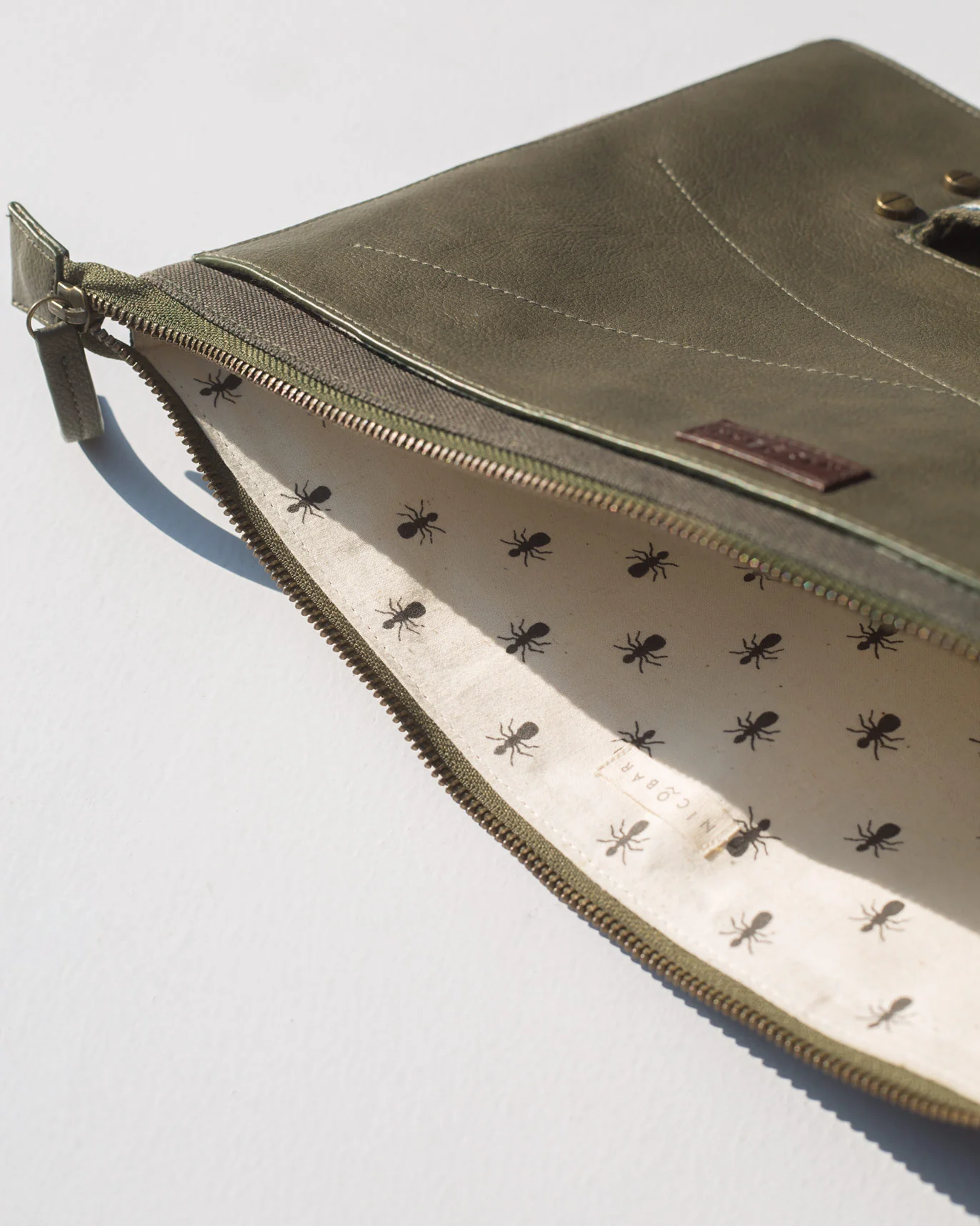 On The Go Folio - Image 4