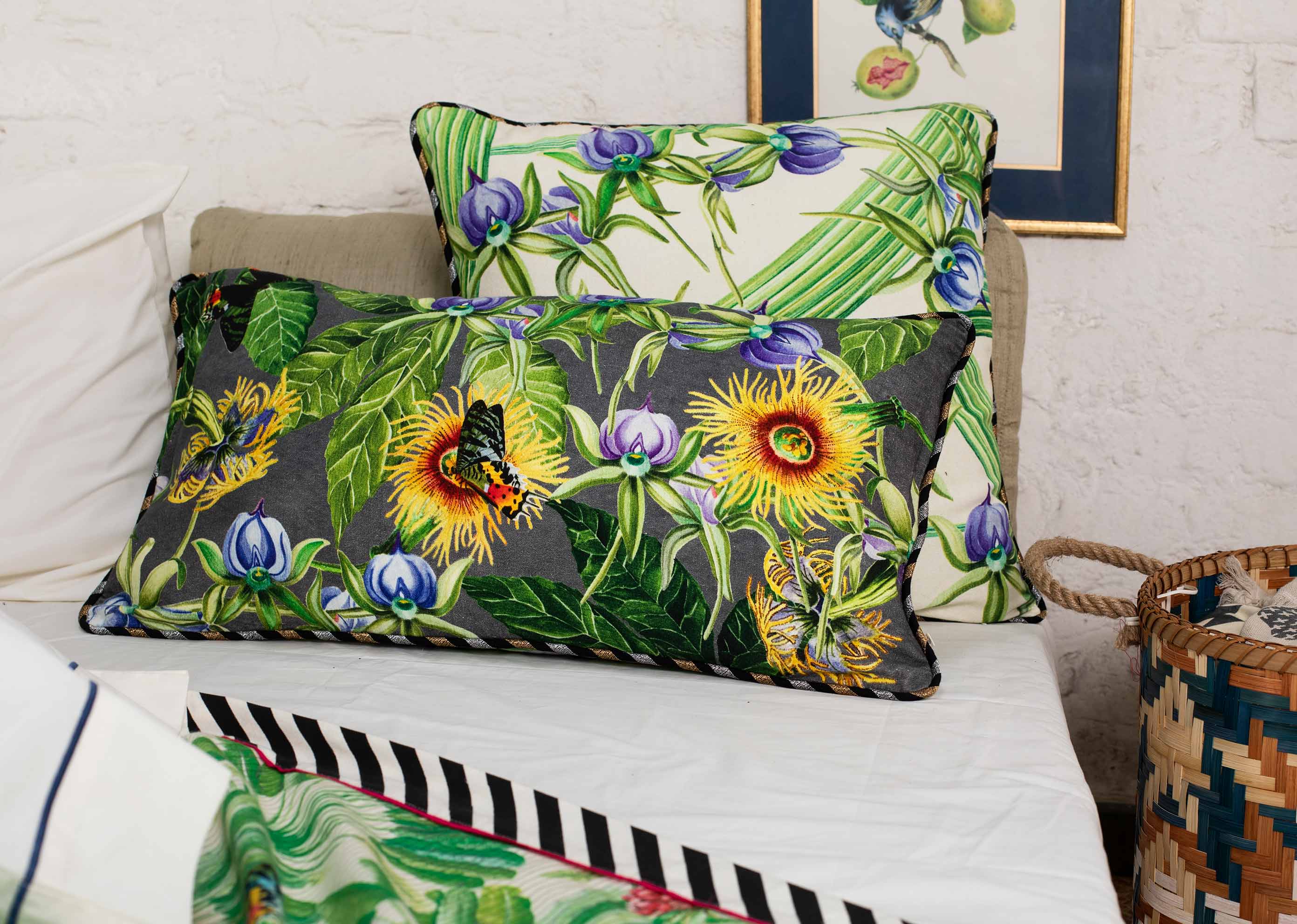 Orchid Telfairia Lumbar Cushion Cover - Image 3