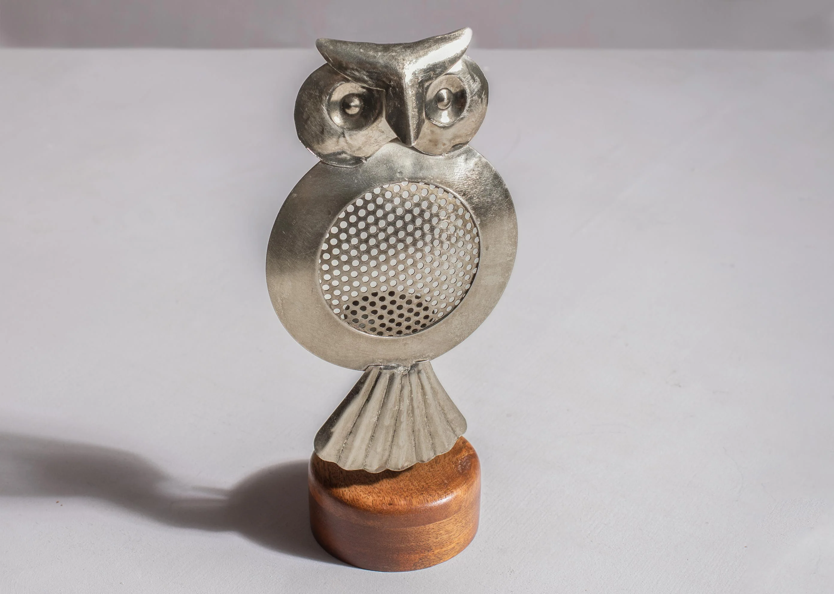Owl Tealight Holder Large - Image 3