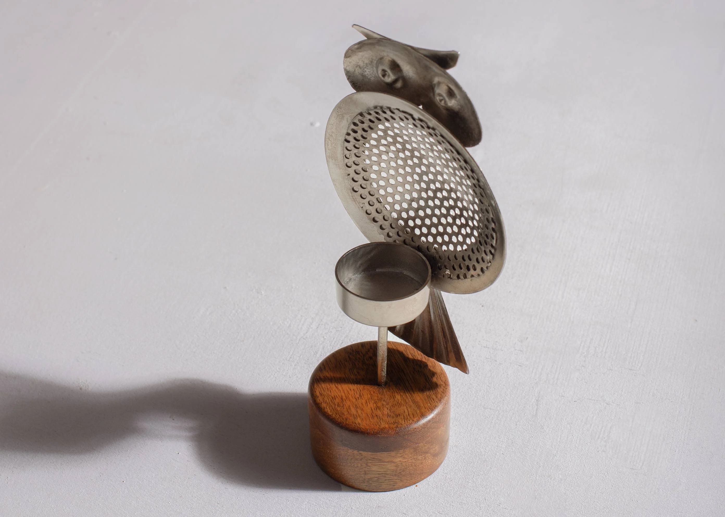 Owl Tealight Holder Small - Image 3