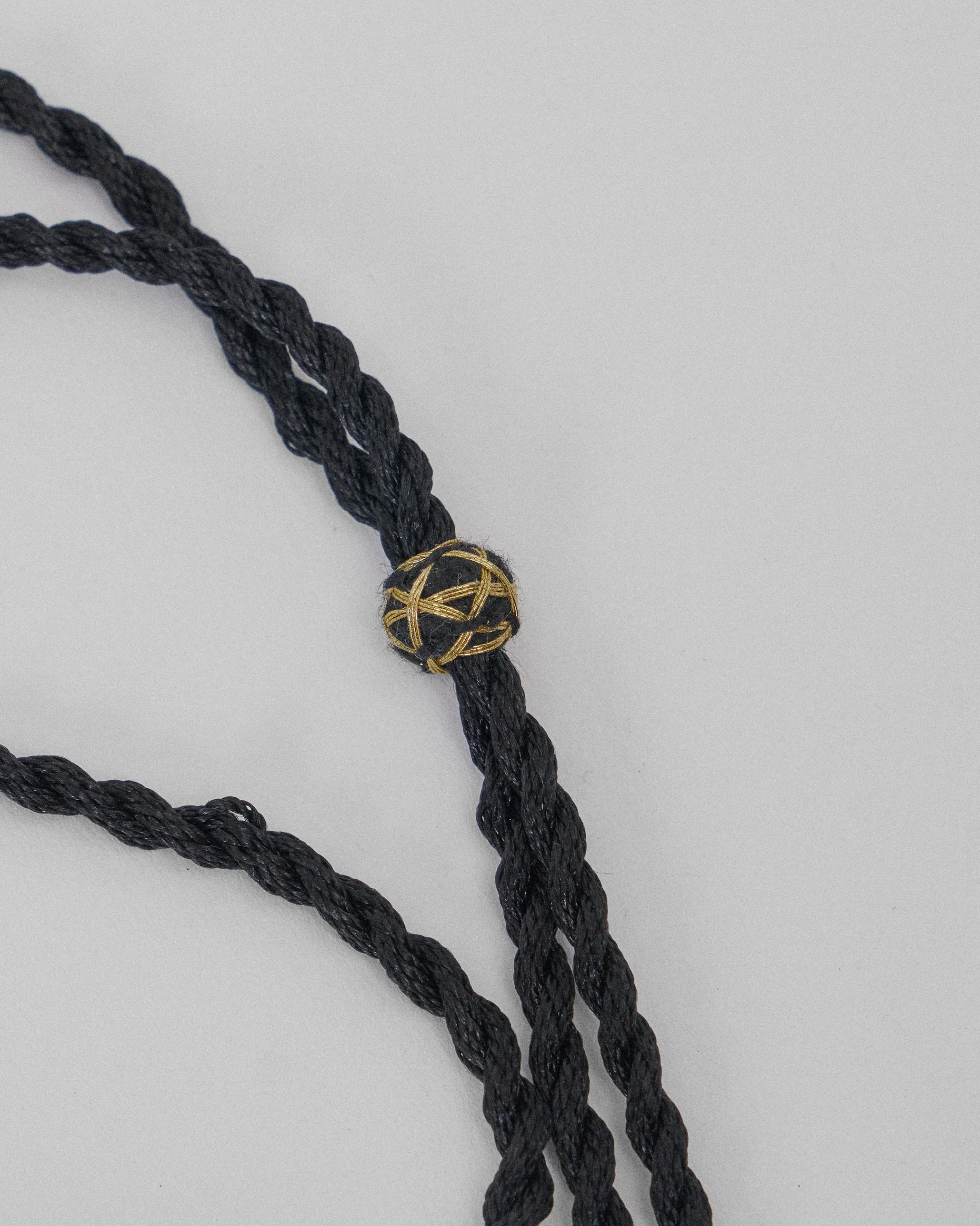 Oynx Necklace - Gold & Black - Image 6