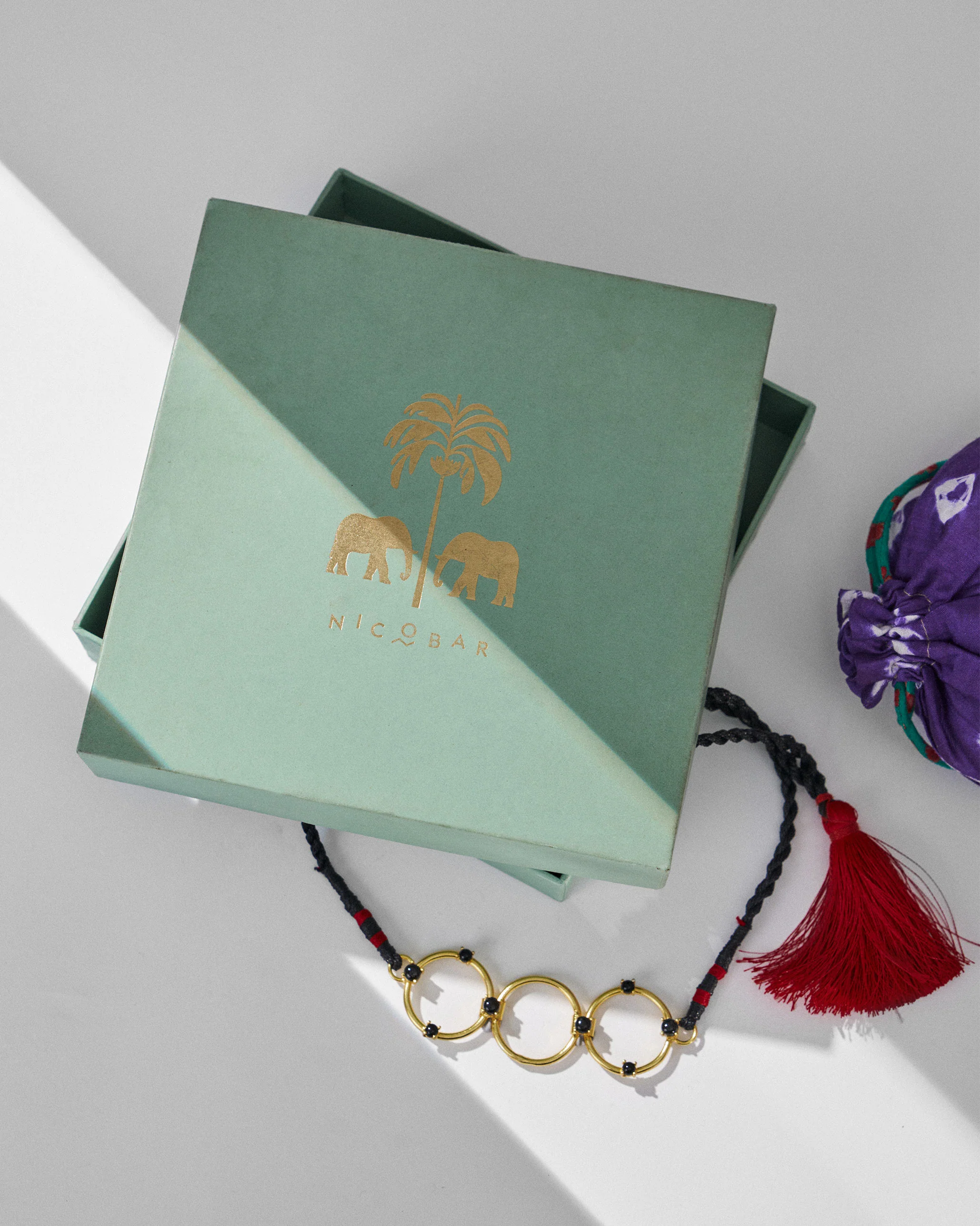 Oynx Necklace - Gold & Black - Image 7
