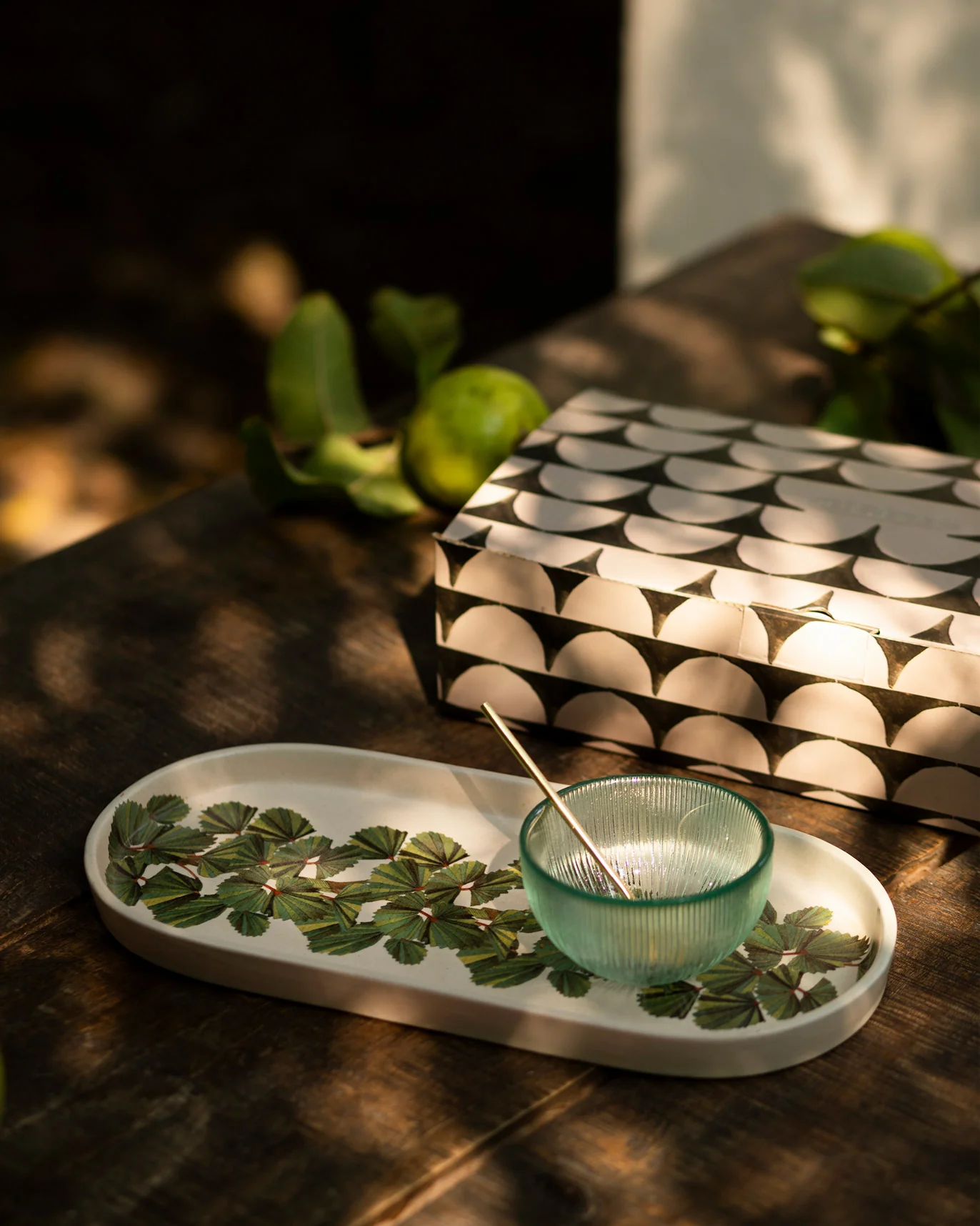 Oyster Bay Platter With Dip Bowl & Spoon - Image 2