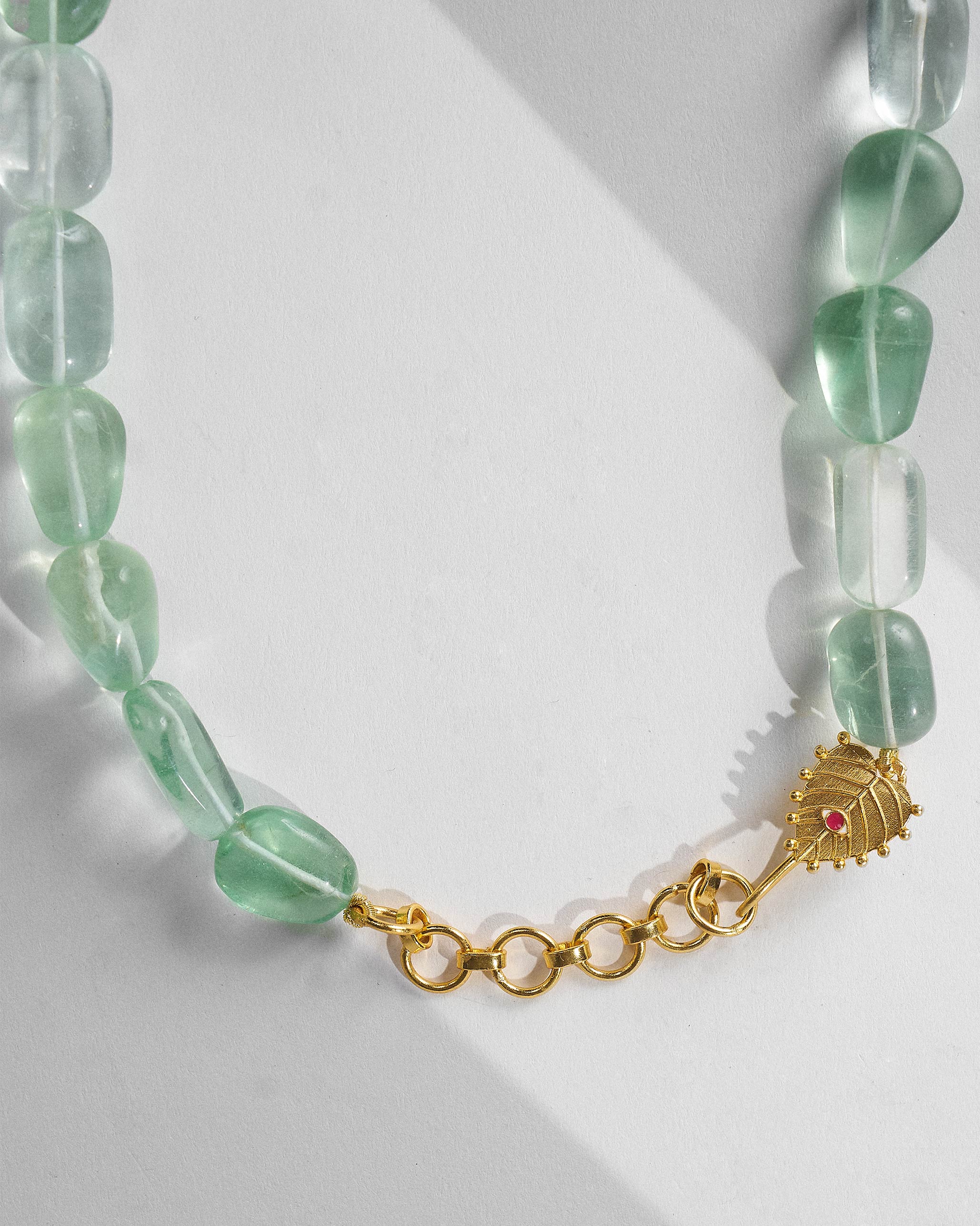 Paan Fluorite Necklace - Gold - Image 3