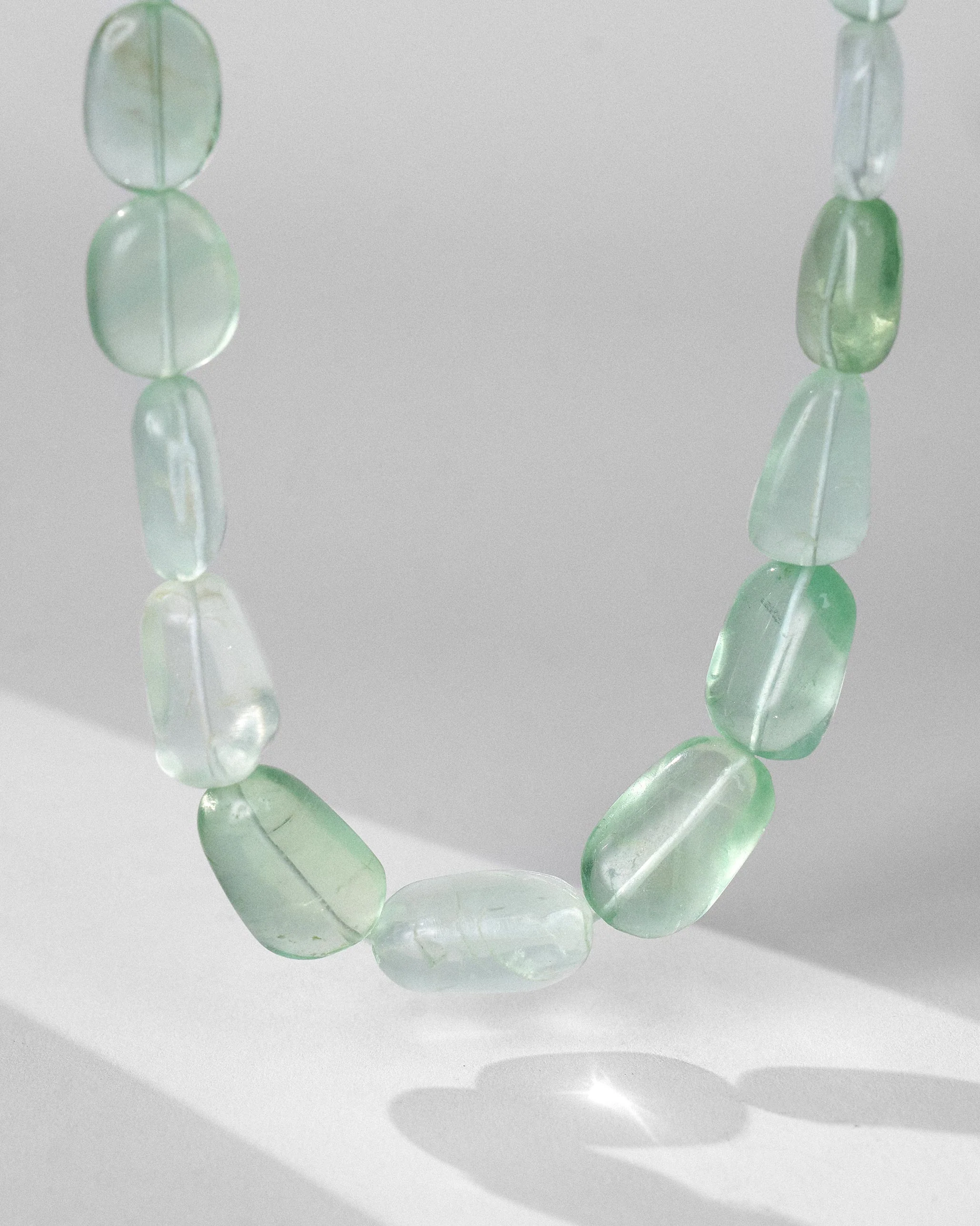 Paan Fluorite Necklace - Gold - Image 5