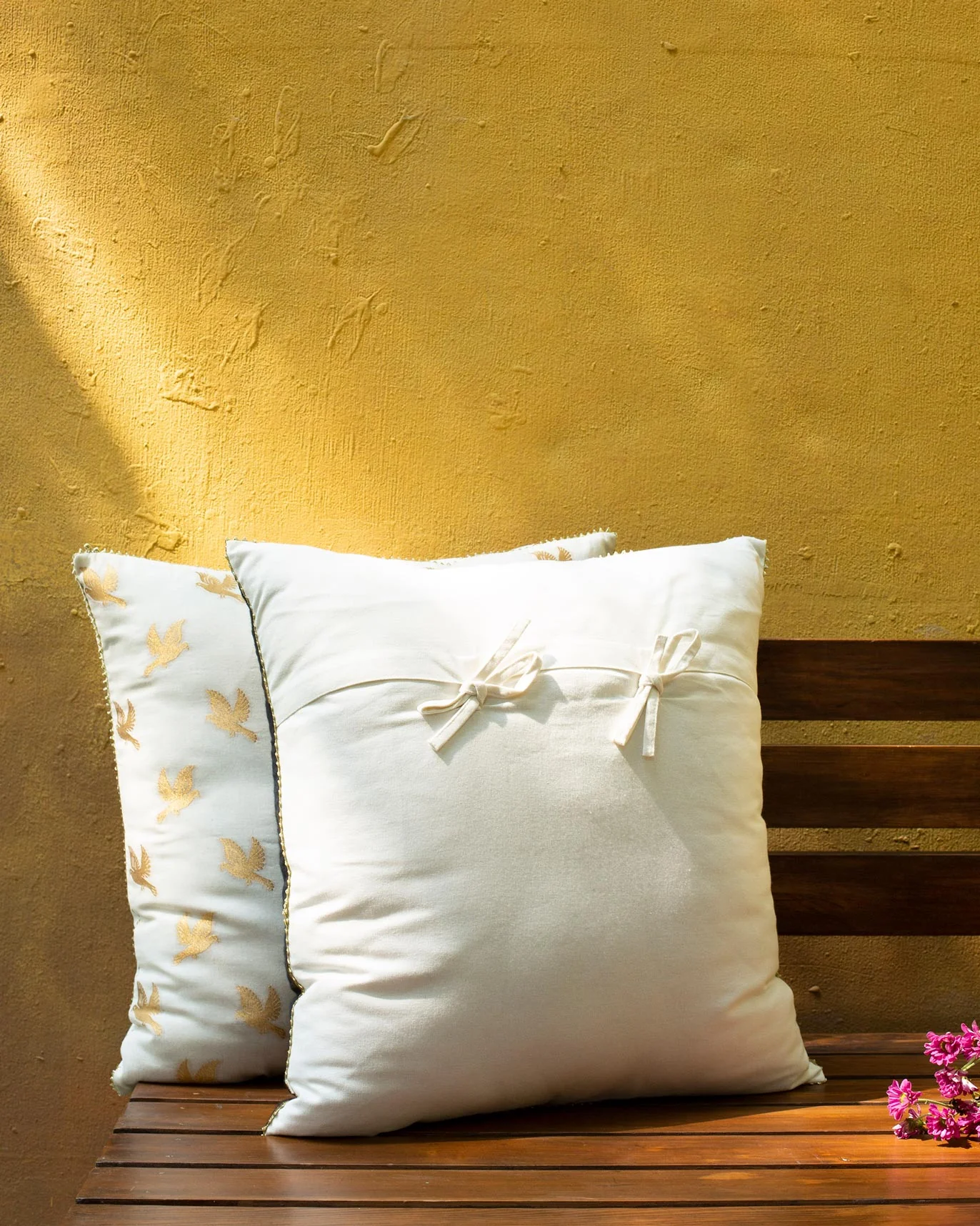 Palar Chidiya Cushion Cover - Black - Image 3