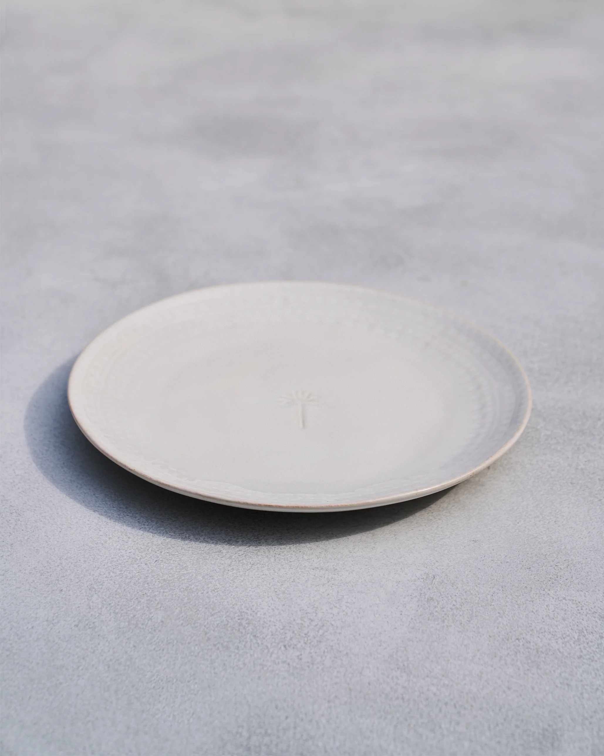 Coco Palm Dinner Plate - Image 3