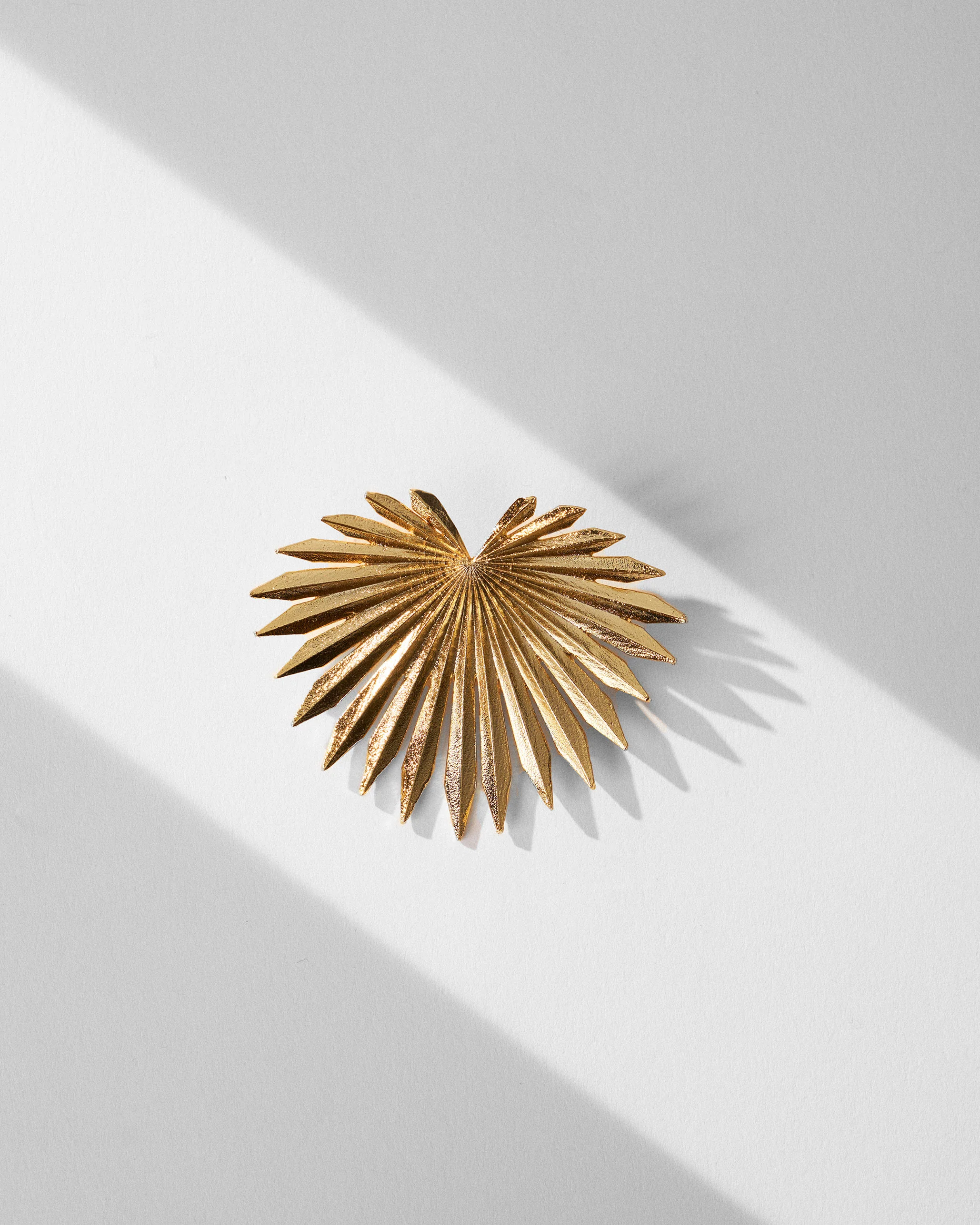 Palm Leaf Brooch - Gold - Image 2