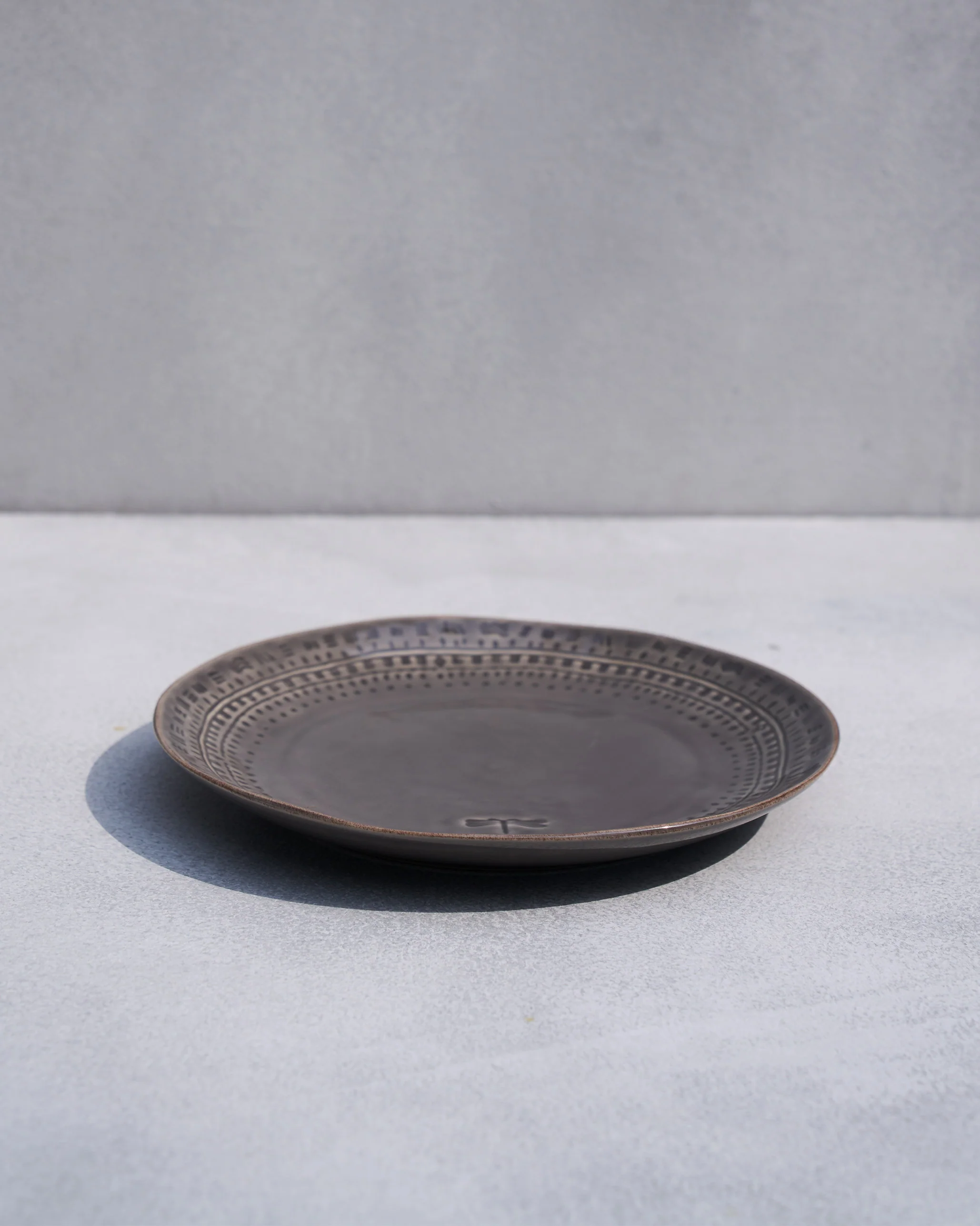 Coco Palm Quarter Plate - Dark Grey - Image 3