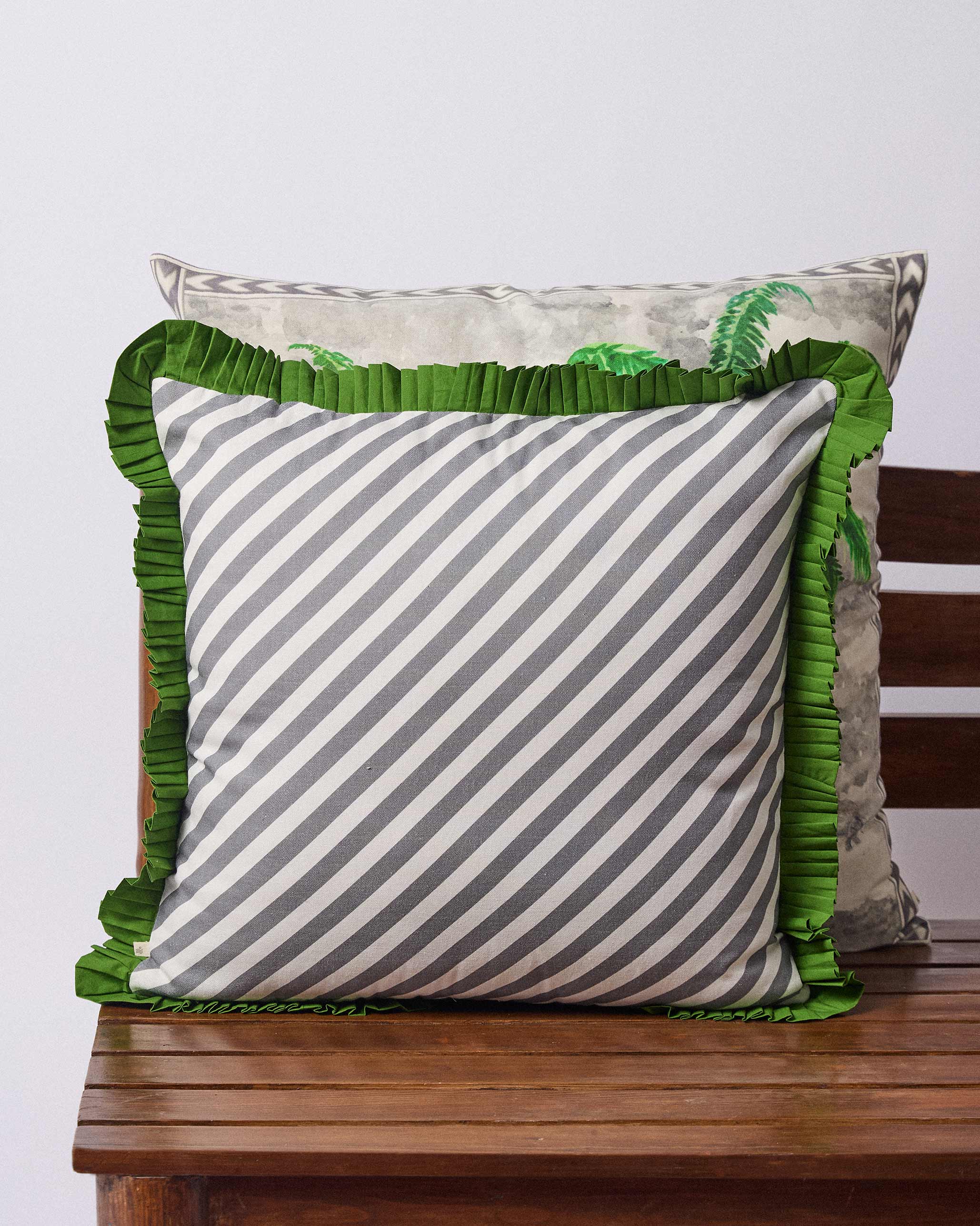 Palm Trail Cushion Cover - Image 4