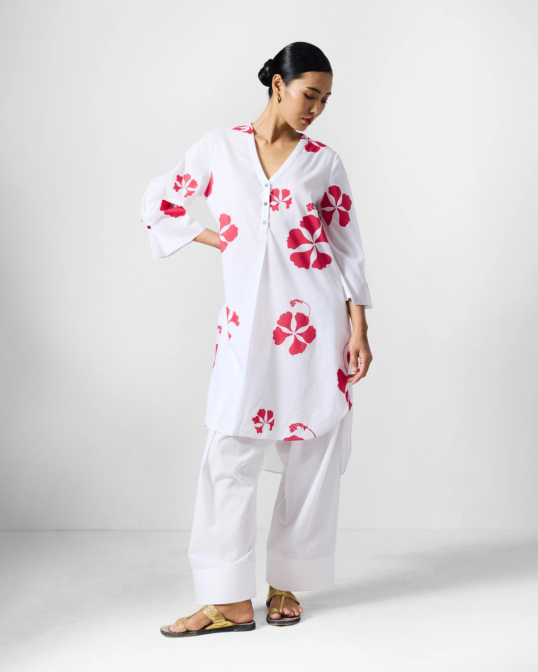 Pampa Kurta - White & Red Printed - Image 5
