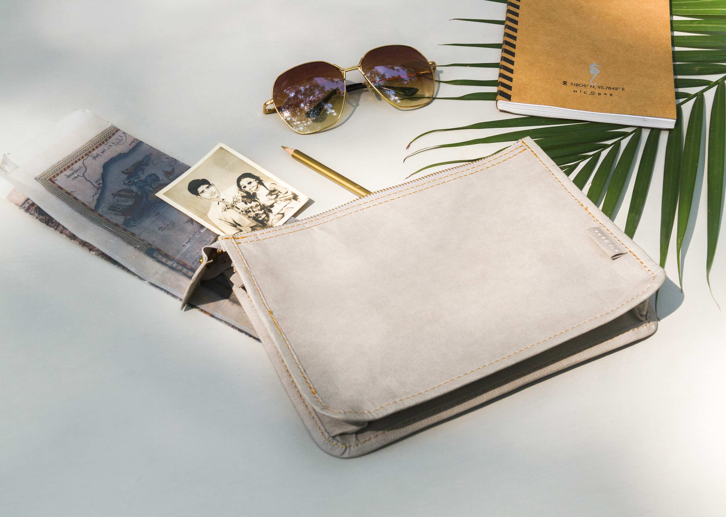 Paper Pouch - Grey - Image 3