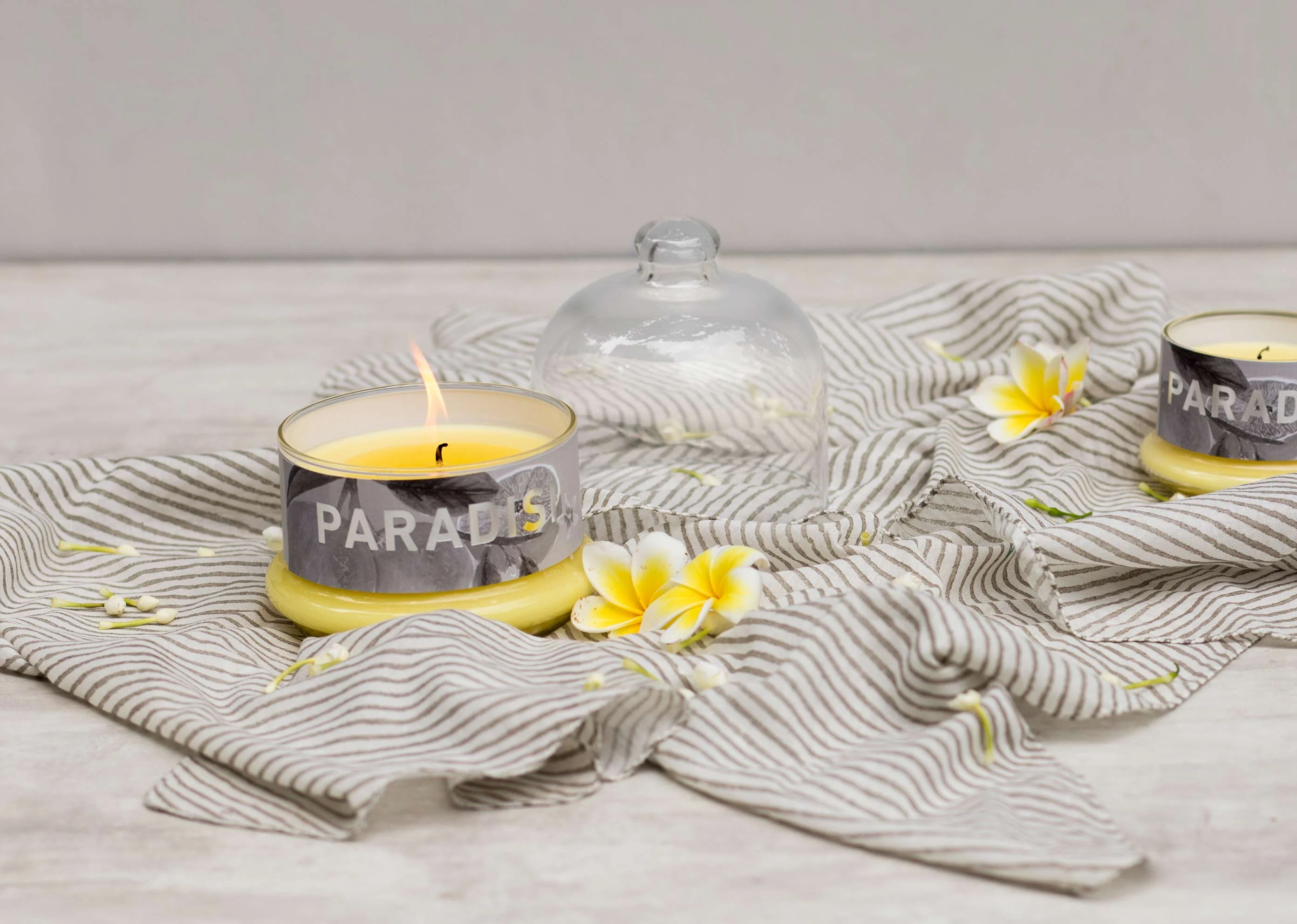 Paradisi Bell Jar Candle - Large - Image 3