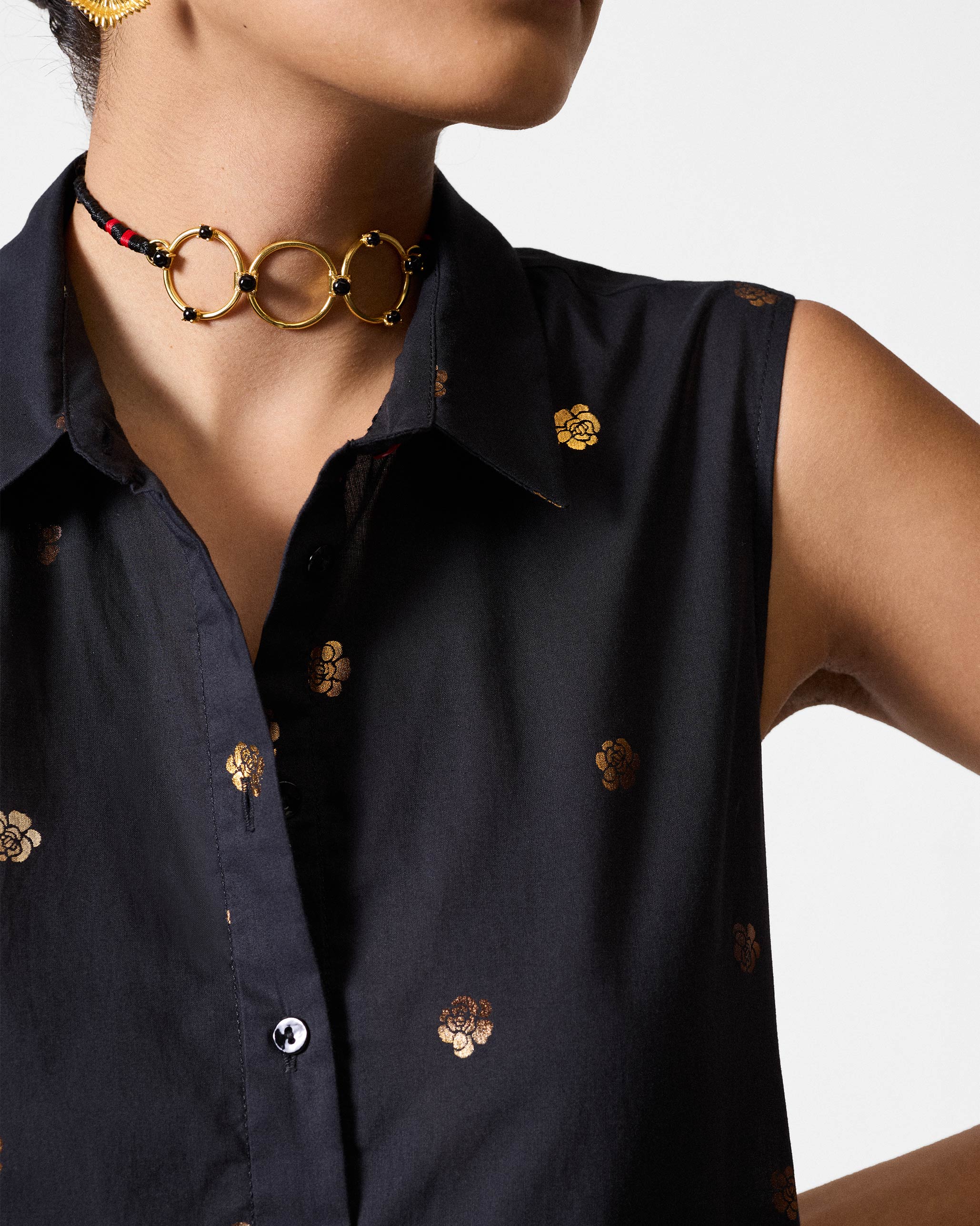 Parallel Kurta - Black & Gold Printed - Image 4