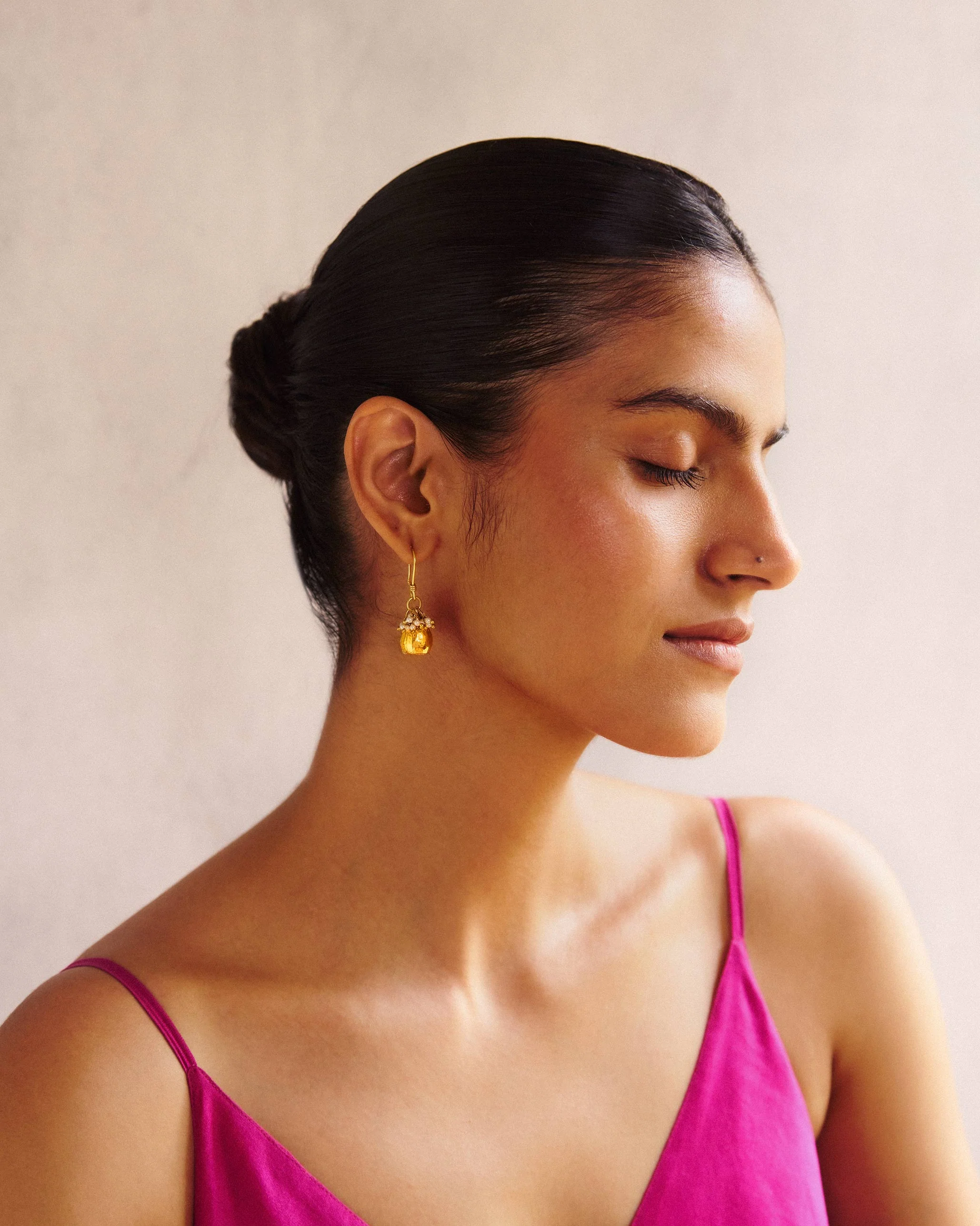 Pearl Poppy Drop Earrings - Gold - Image 4