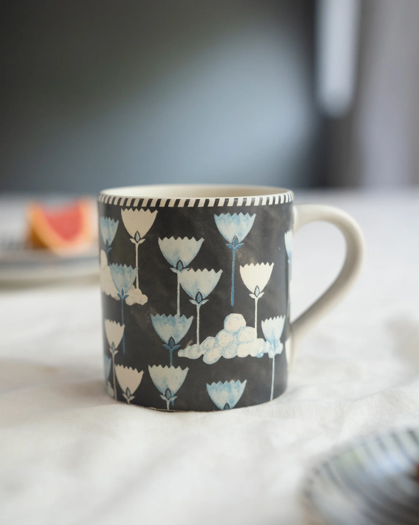 Pema Straight Mug - Image 2